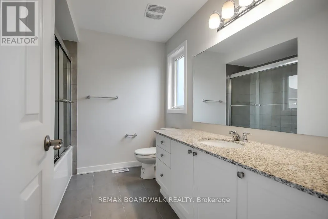 132 YEARLING CIRCLE