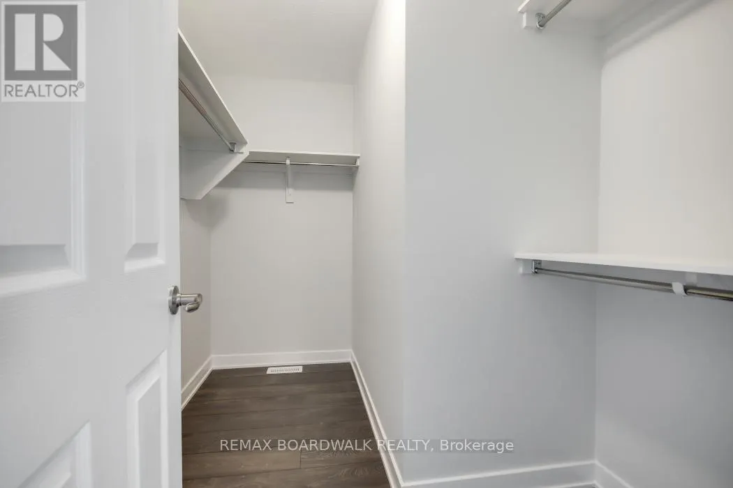 132 YEARLING CIRCLE