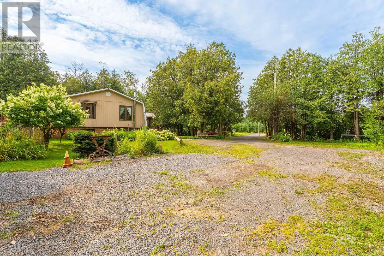 1184 DERRY SIDE ROAD