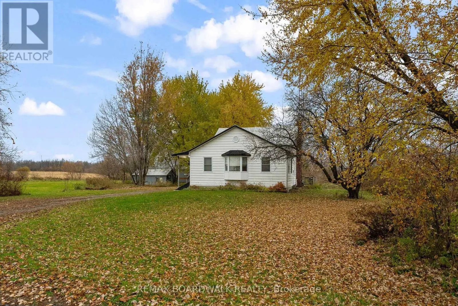 1001 FLOYD ROAD