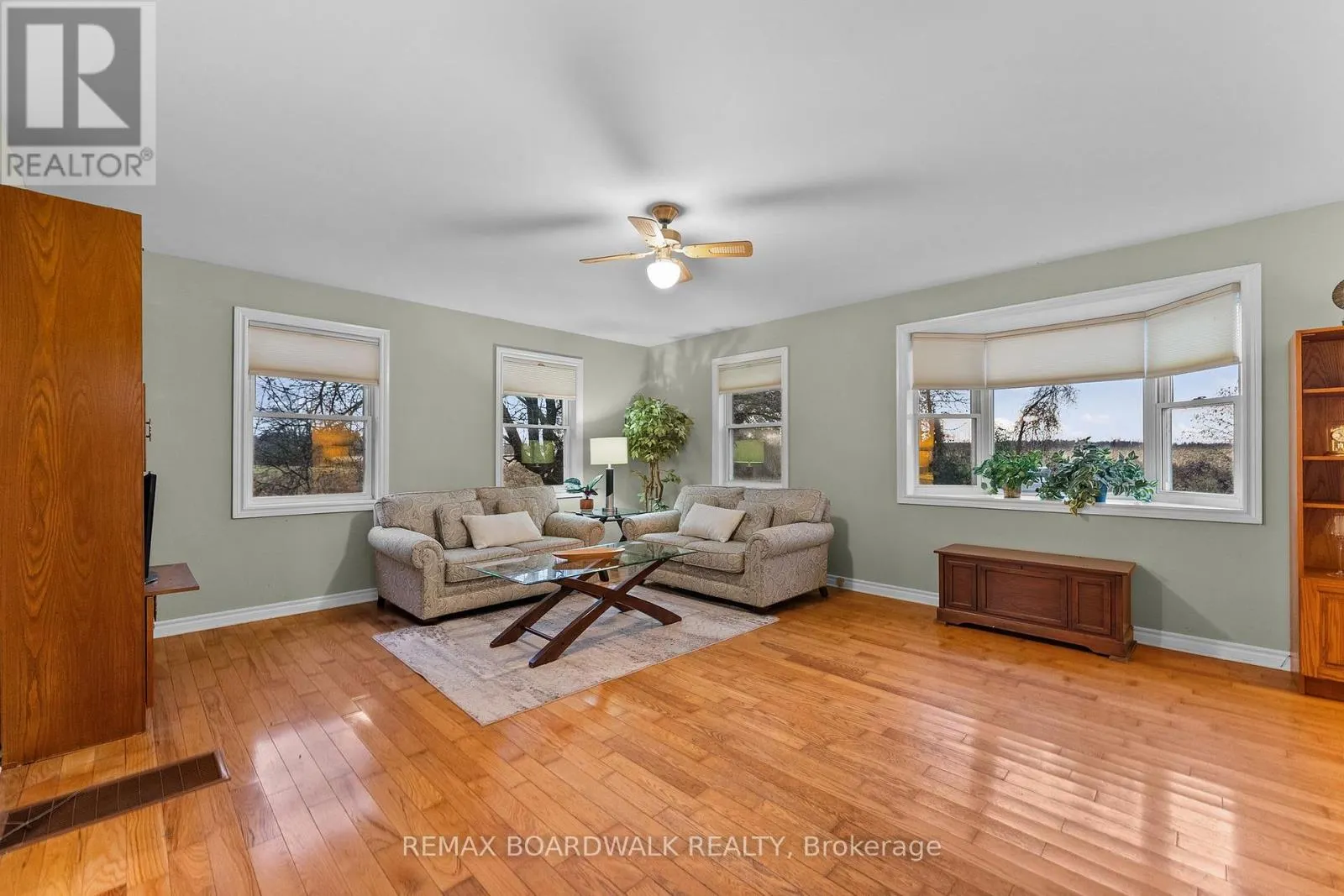 1001 FLOYD ROAD