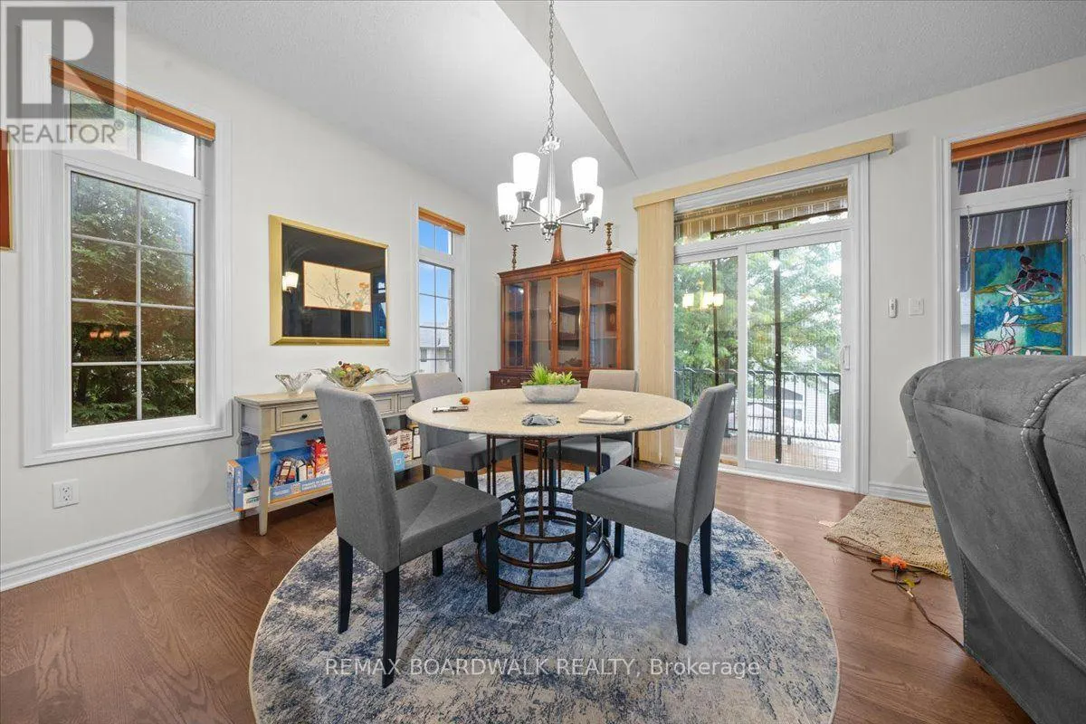 116 PASSAGEWAY PRIVATE