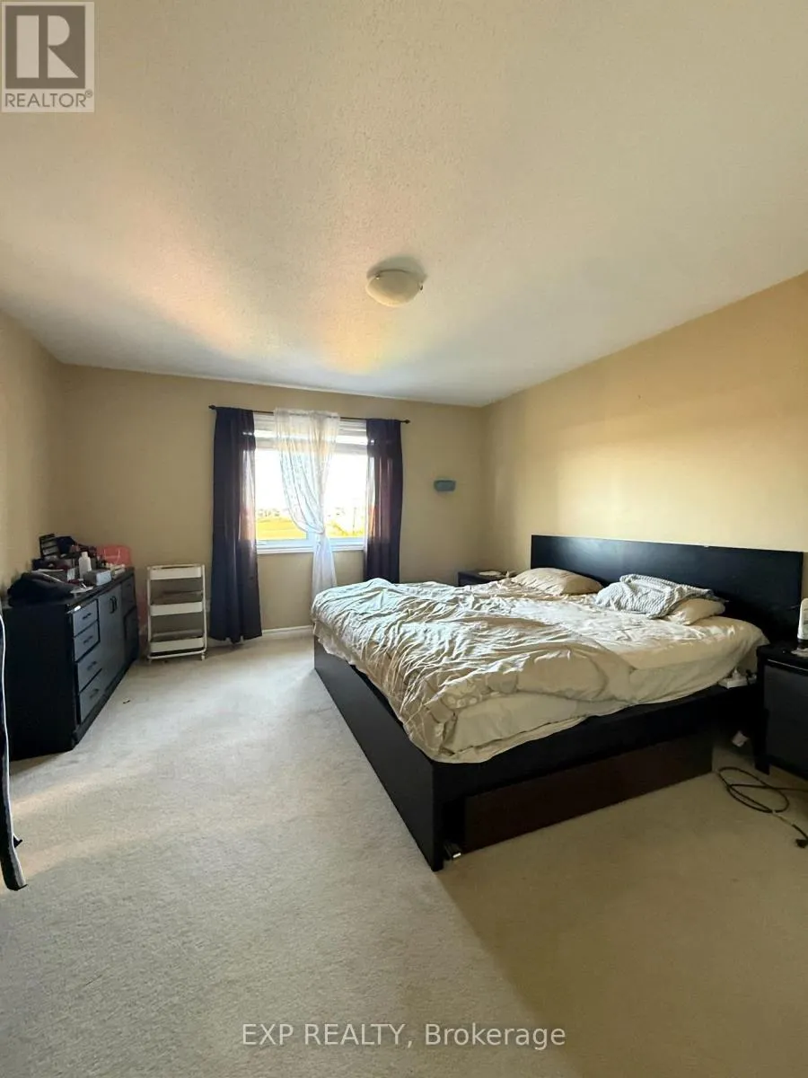 160 FLAT SEDGE CRESCENT