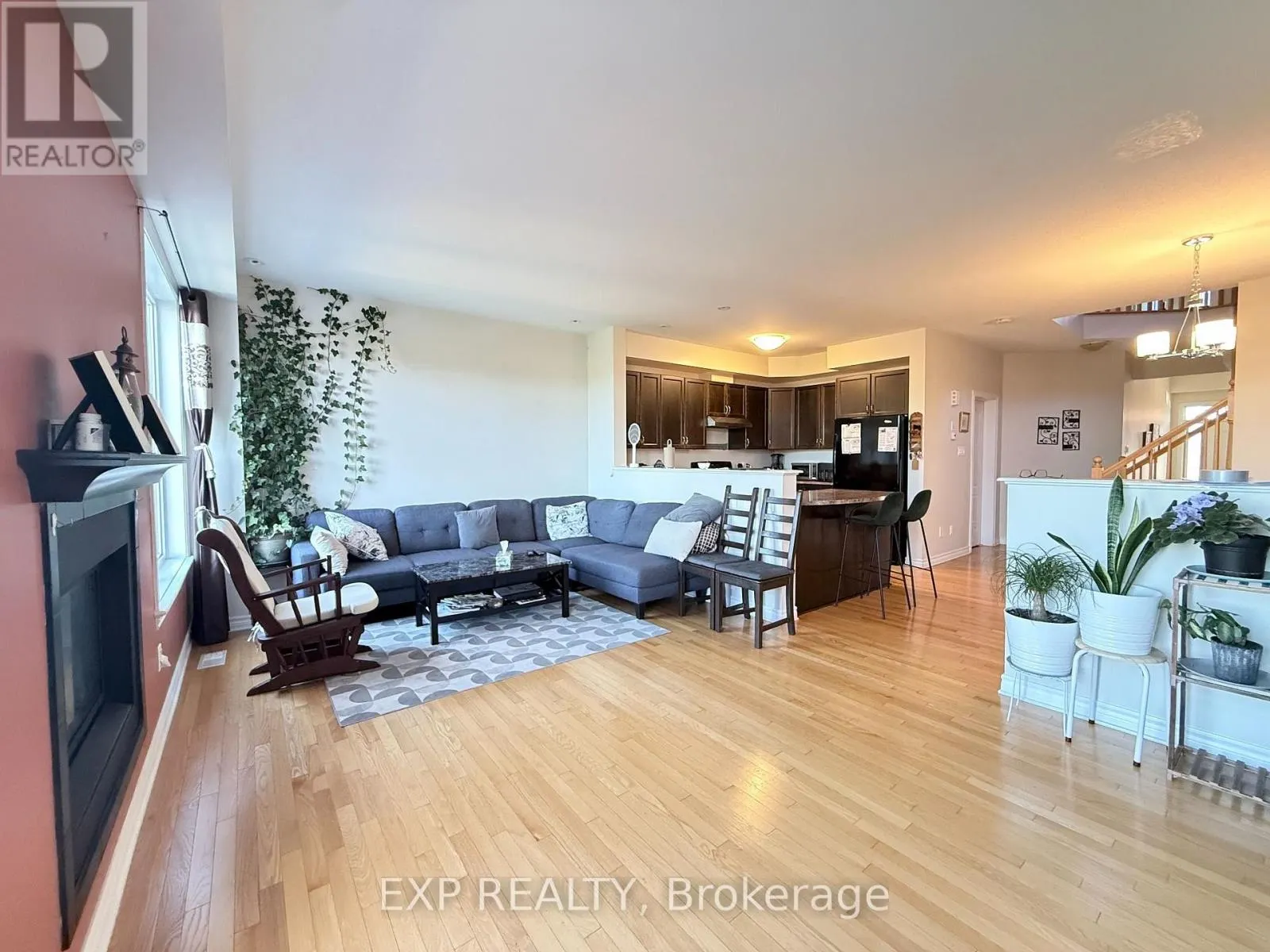 160 FLAT SEDGE CRESCENT