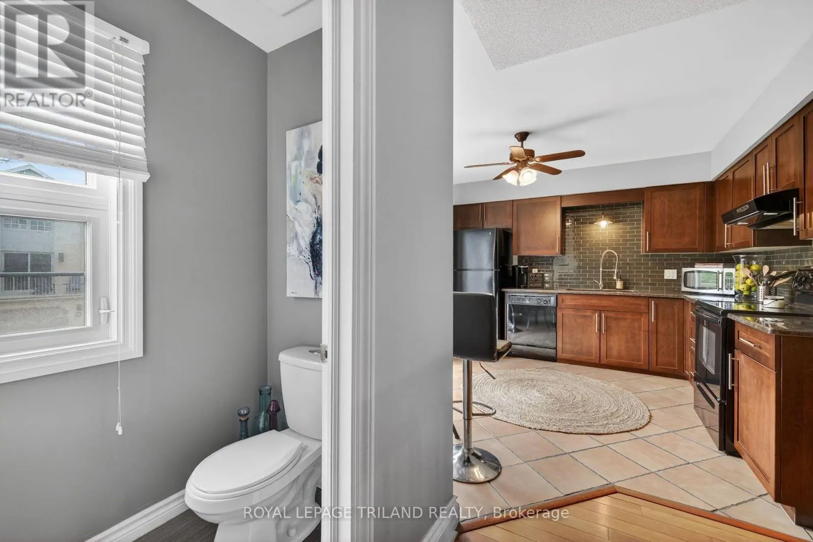 20 - 1399 COMMISSIONERS ROAD W #20