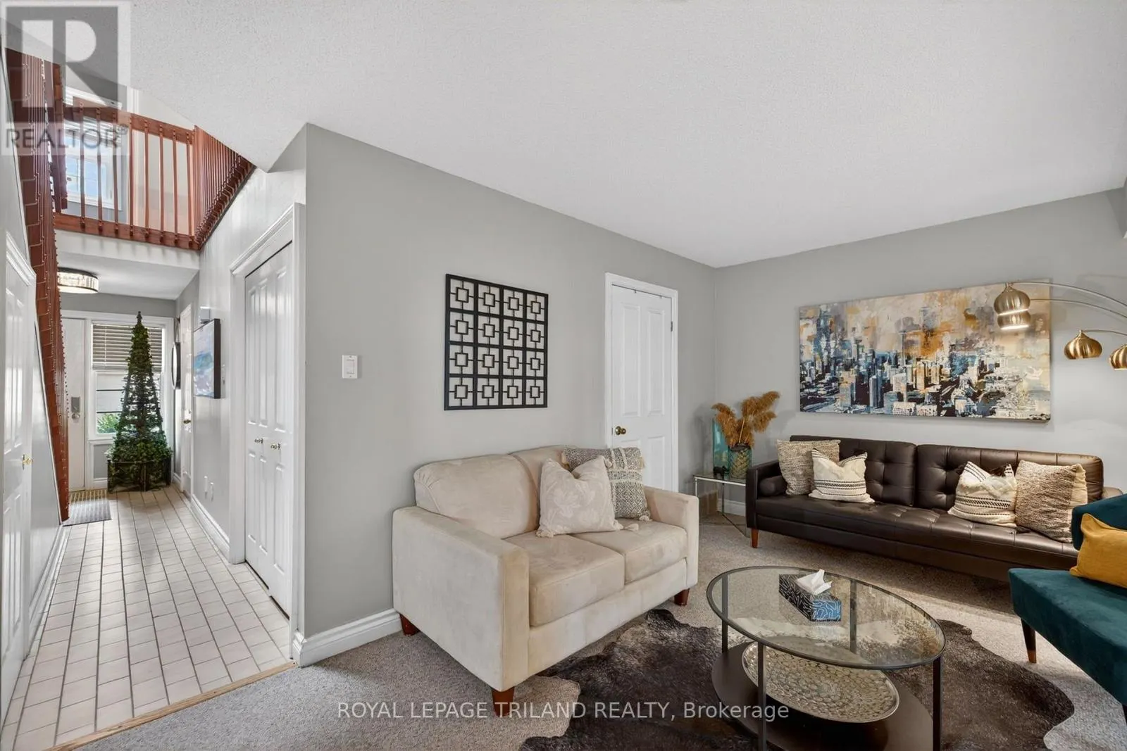 20 - 1399 COMMISSIONERS ROAD W #20