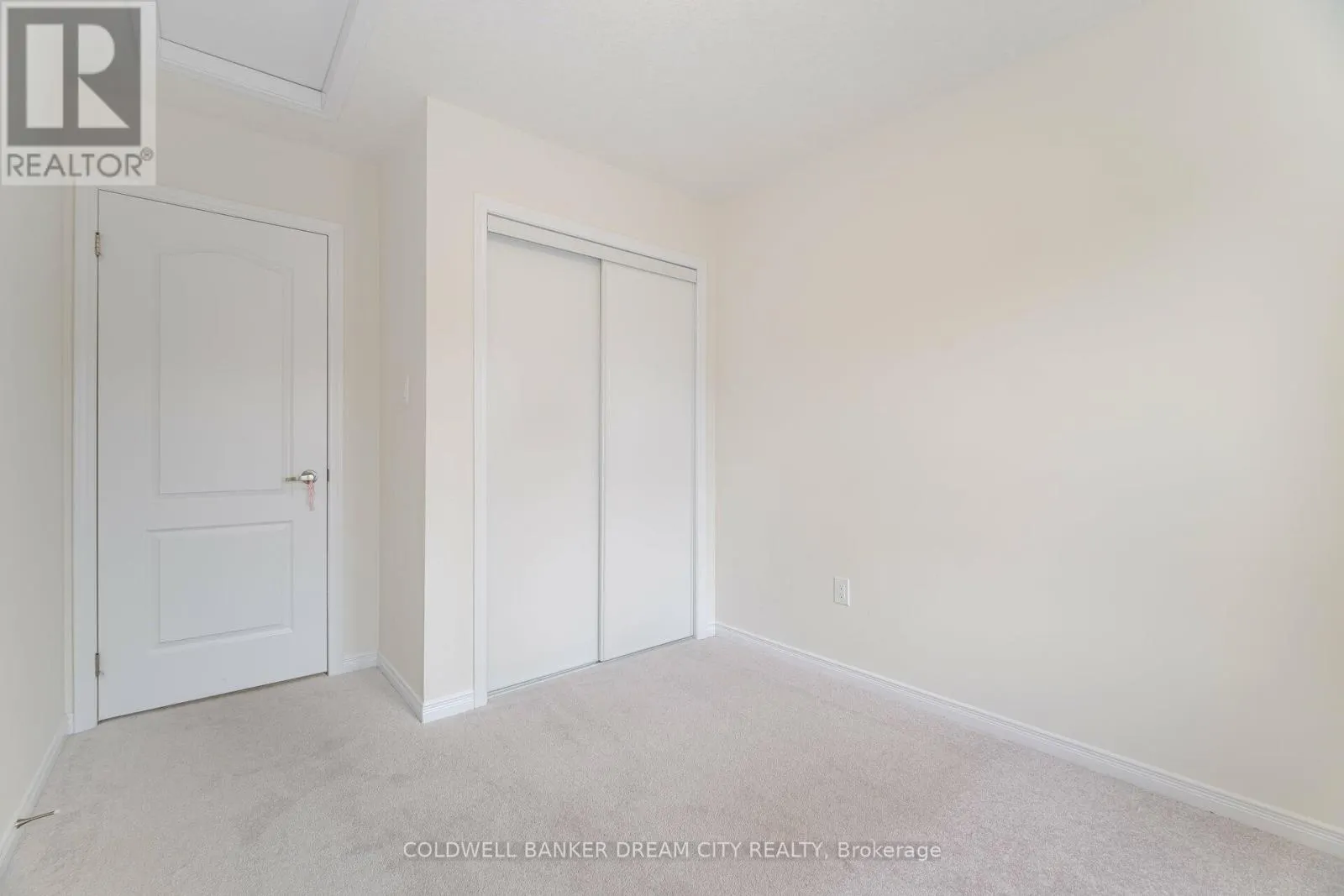 227 GILLESPIE DRIVE