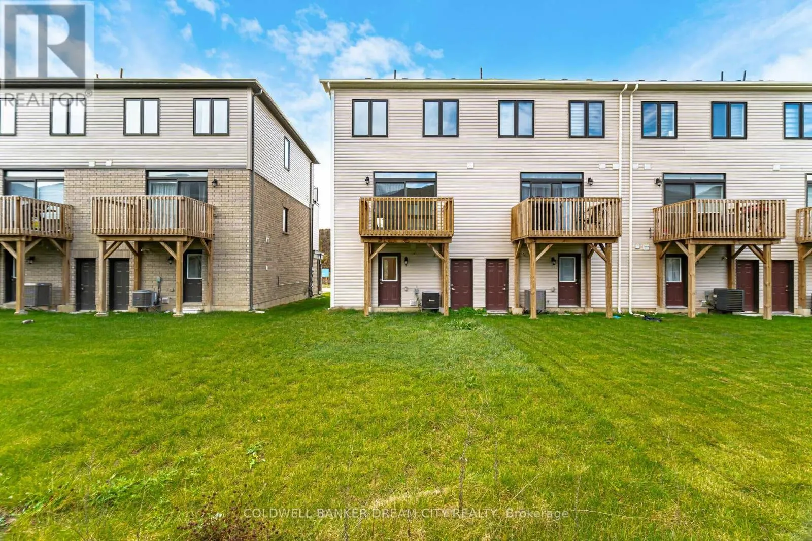 227 GILLESPIE DRIVE