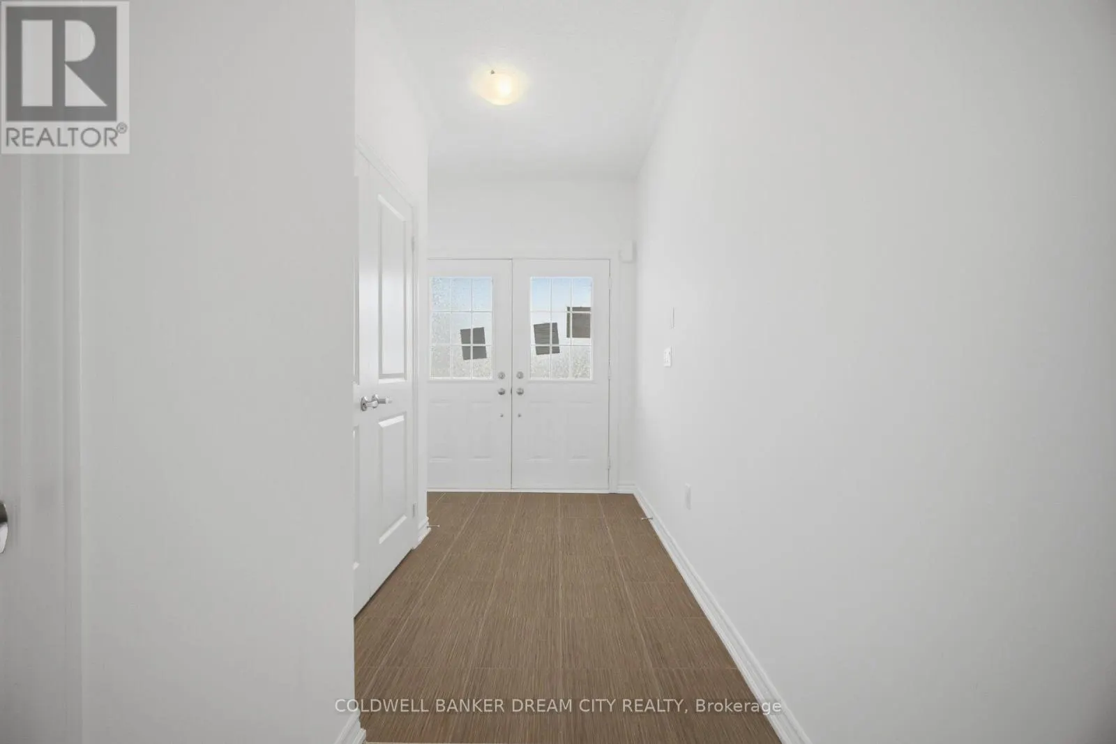 420 VANDUSEN AVENUE