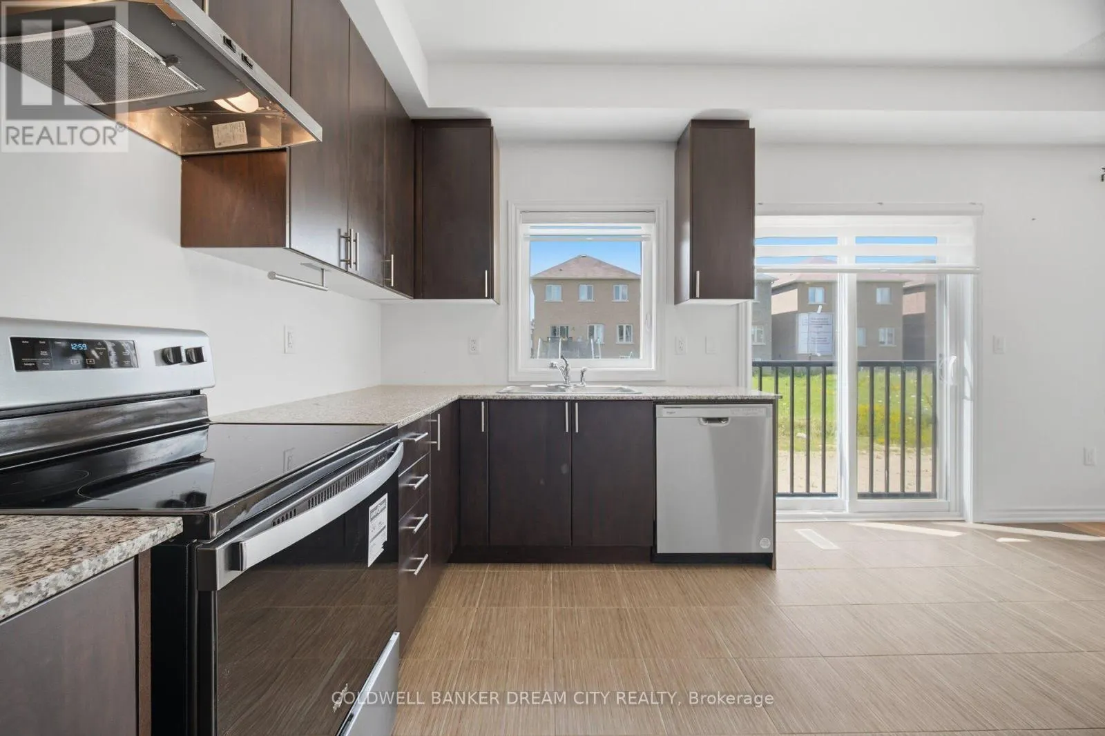 420 VANDUSEN AVENUE