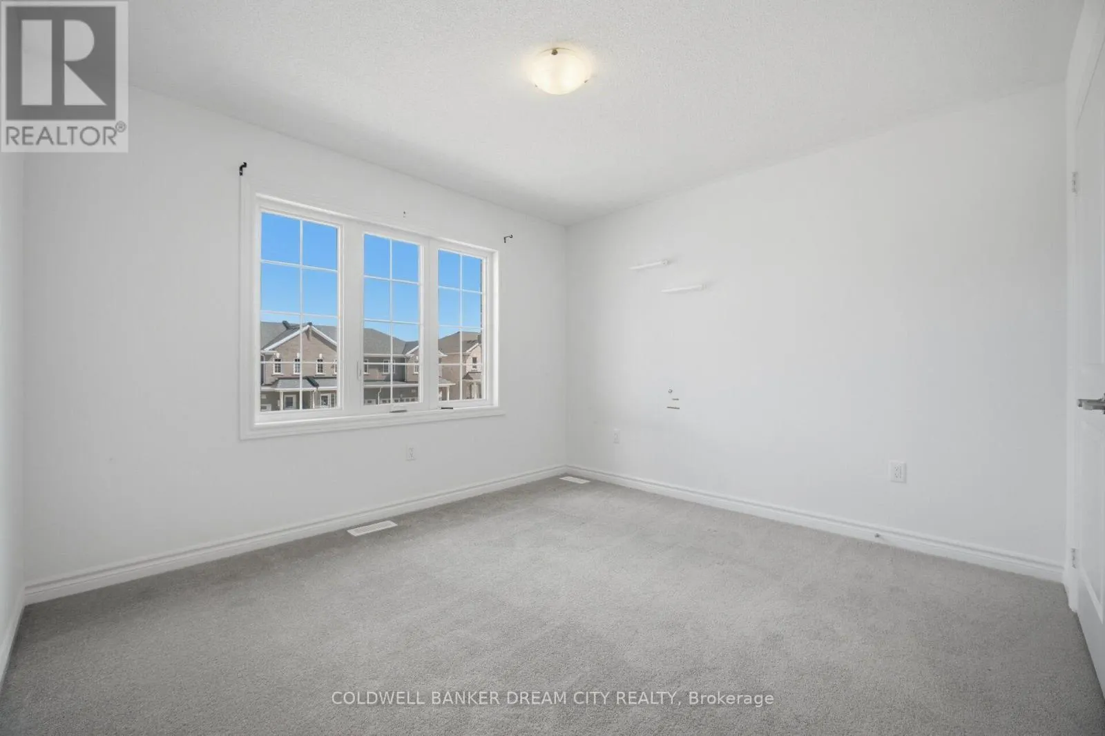 420 VANDUSEN AVENUE