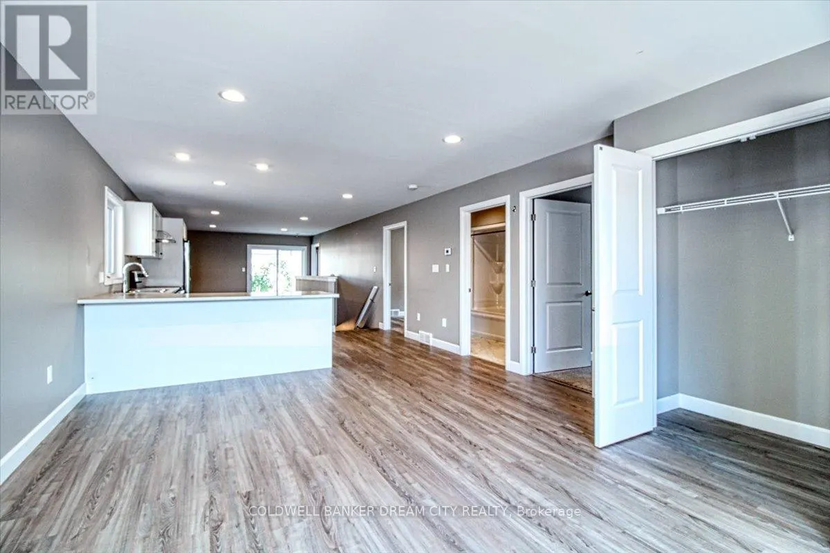 100 ARROWHEAD LANE