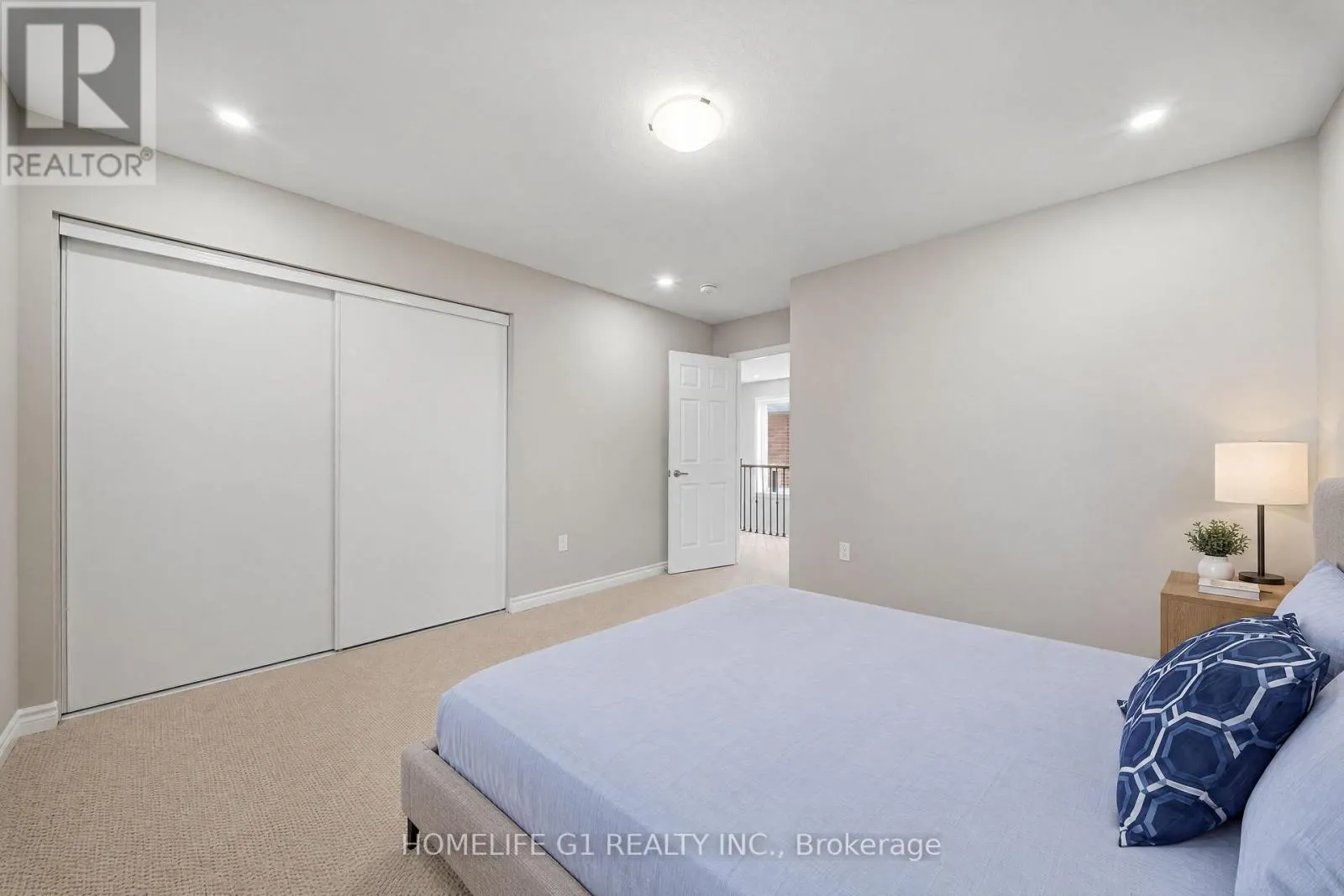 50 WILLIAM NADOR STREET