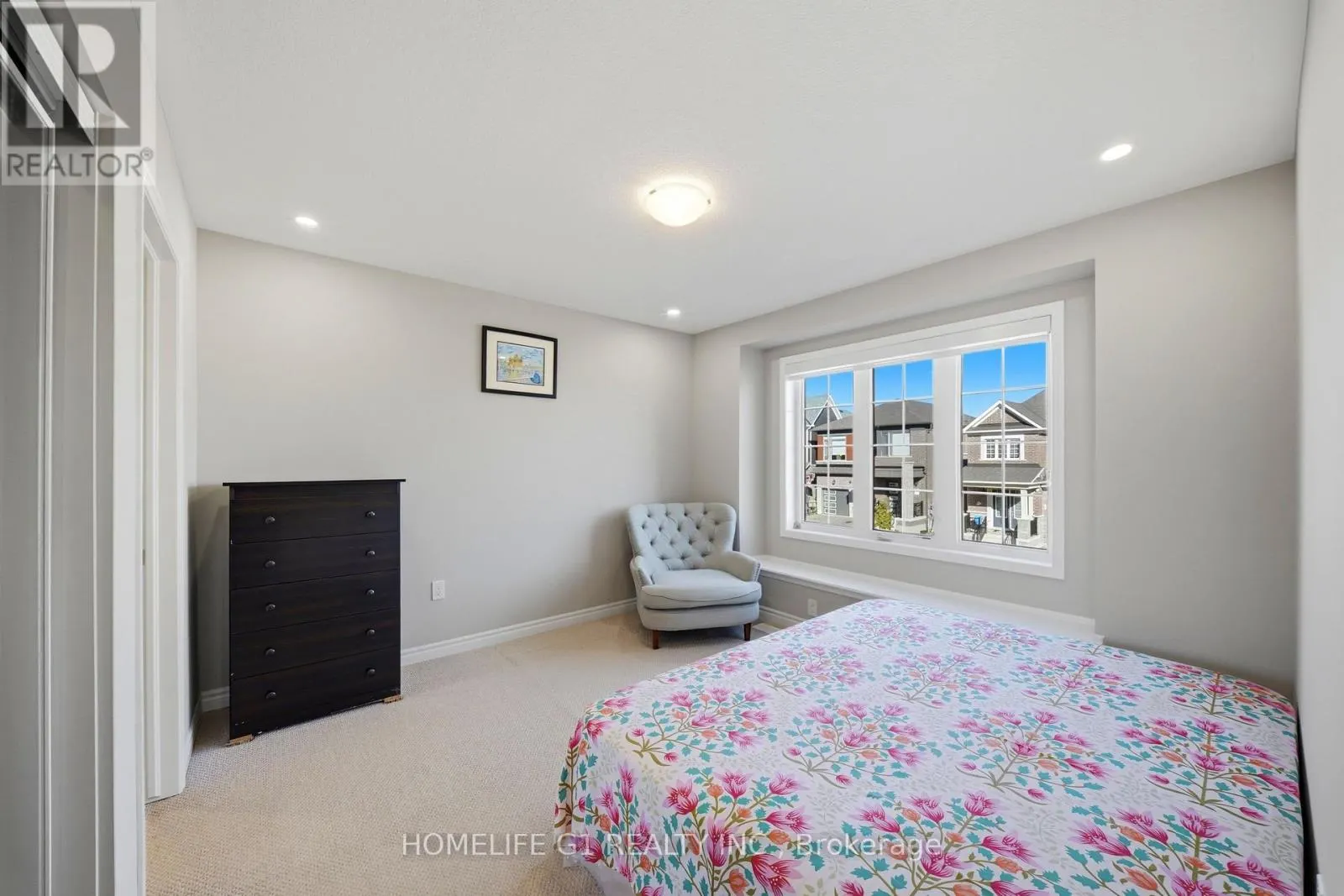 50 WILLIAM NADOR STREET