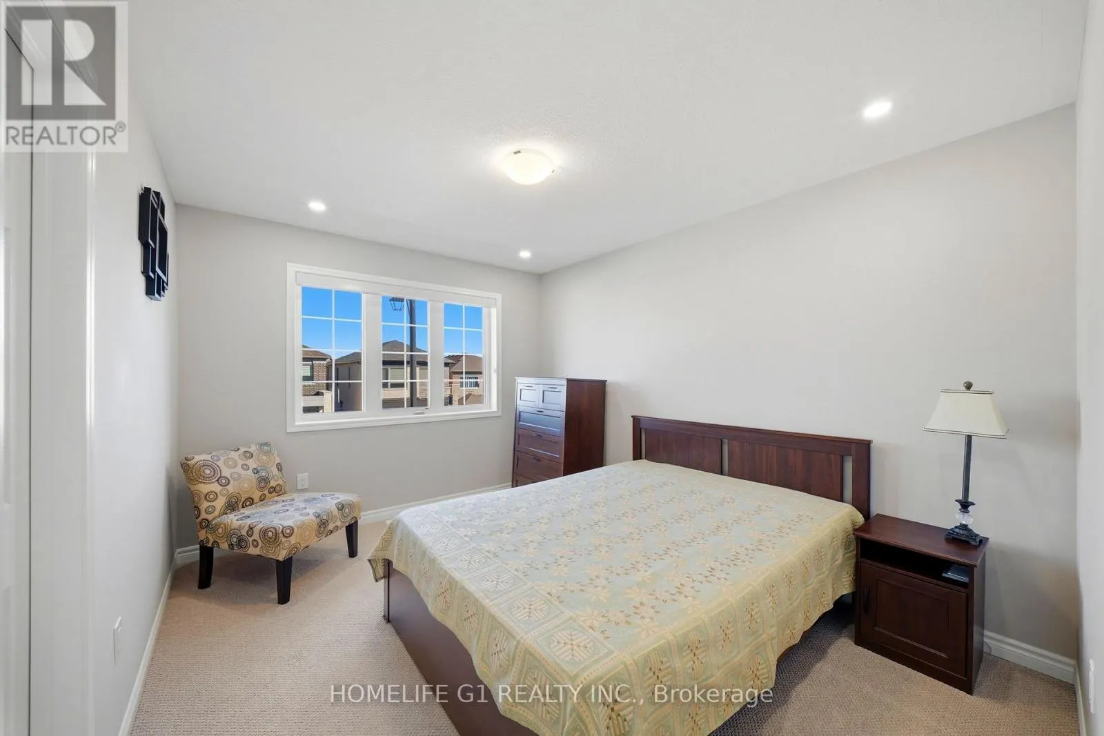 50 WILLIAM NADOR STREET