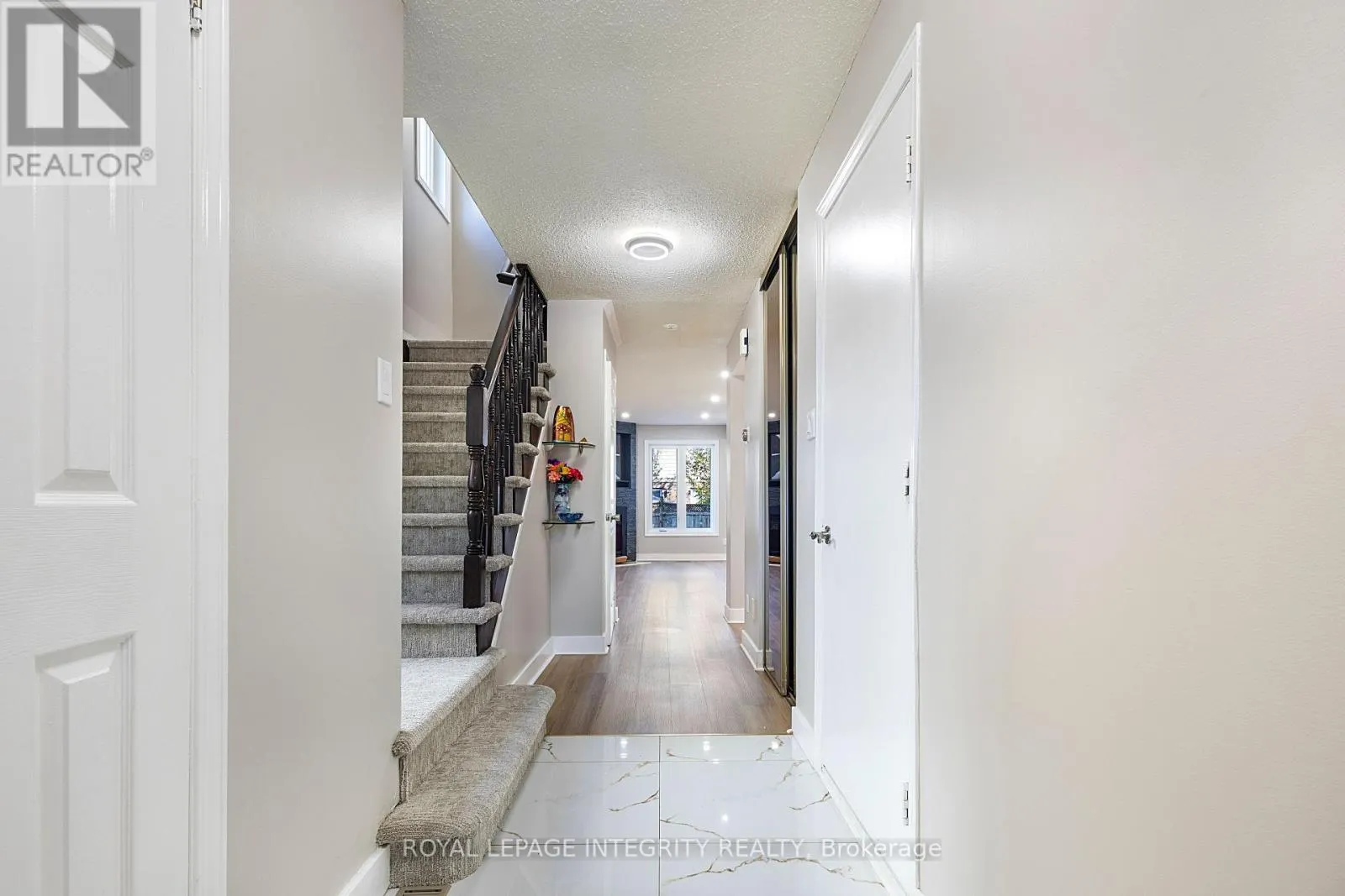 86 HAVENHURST CRESCENT