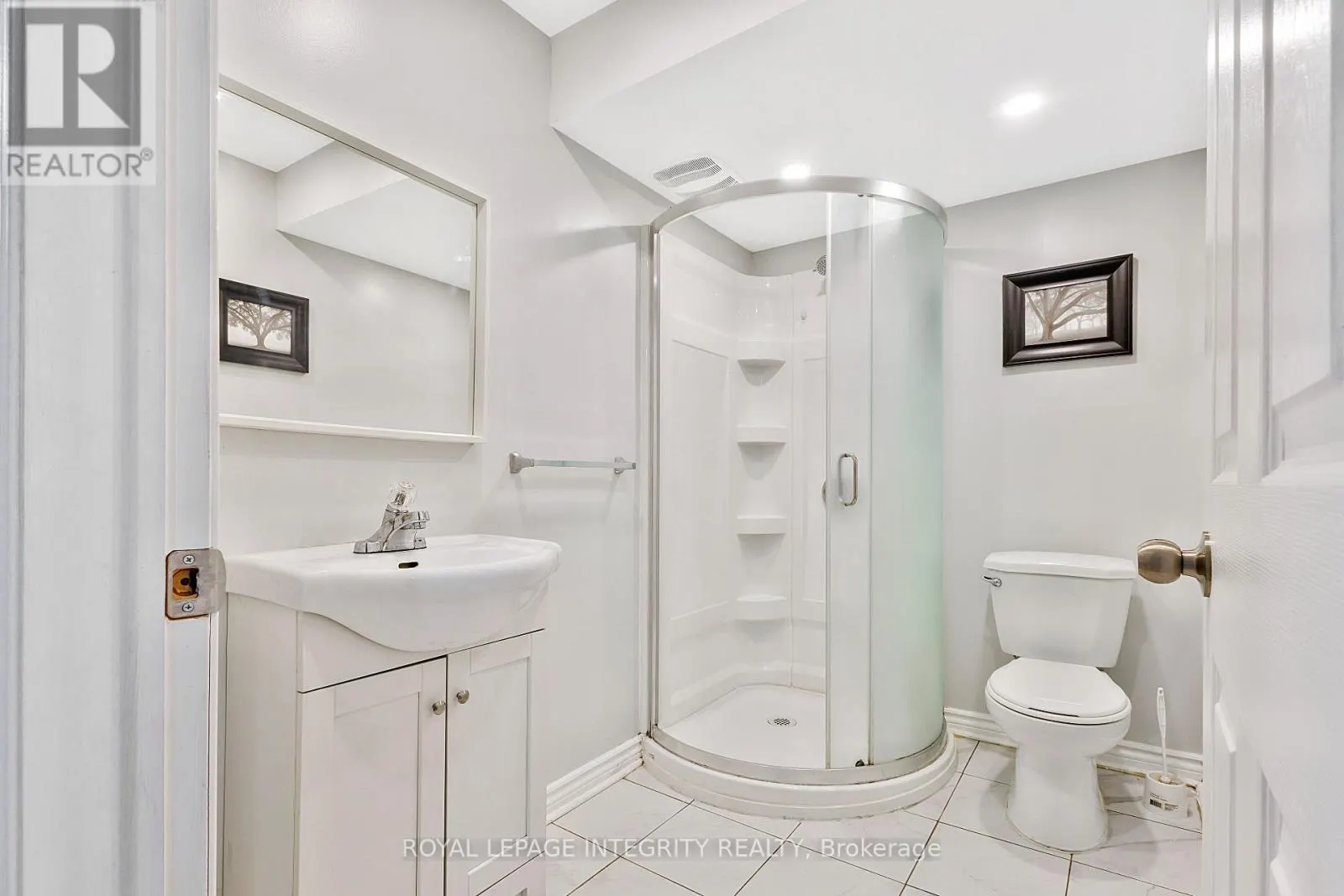 86 HAVENHURST CRESCENT