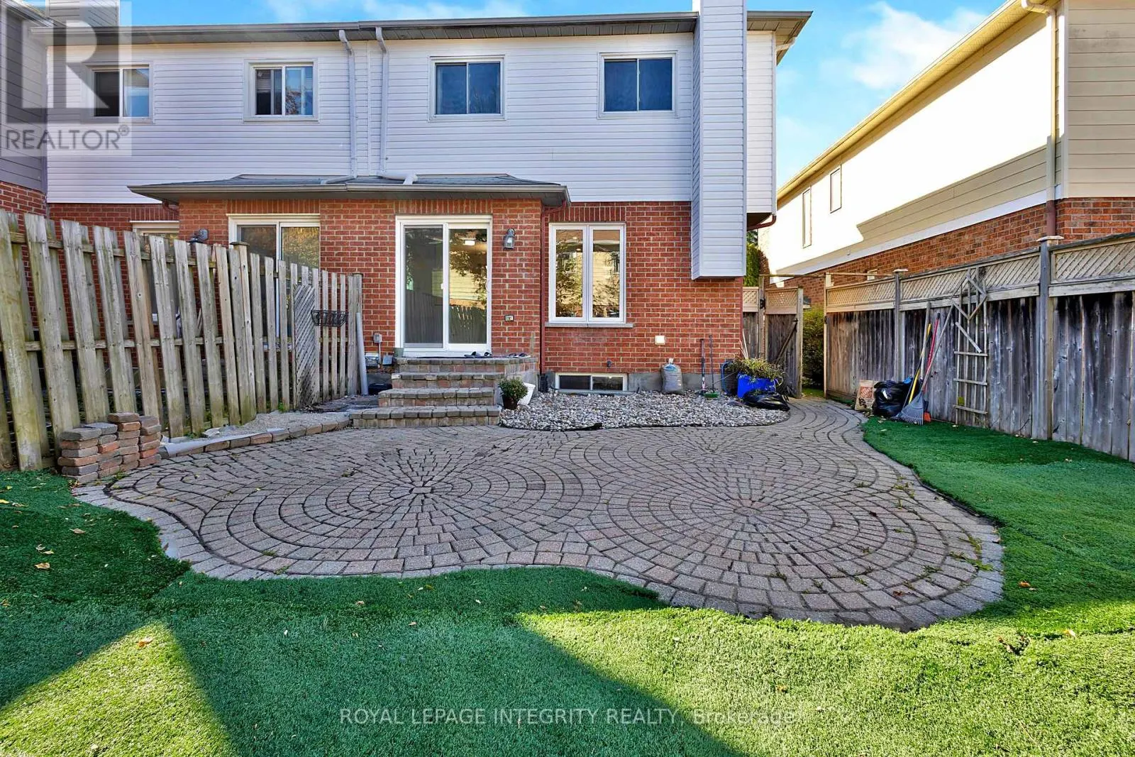 86 HAVENHURST CRESCENT