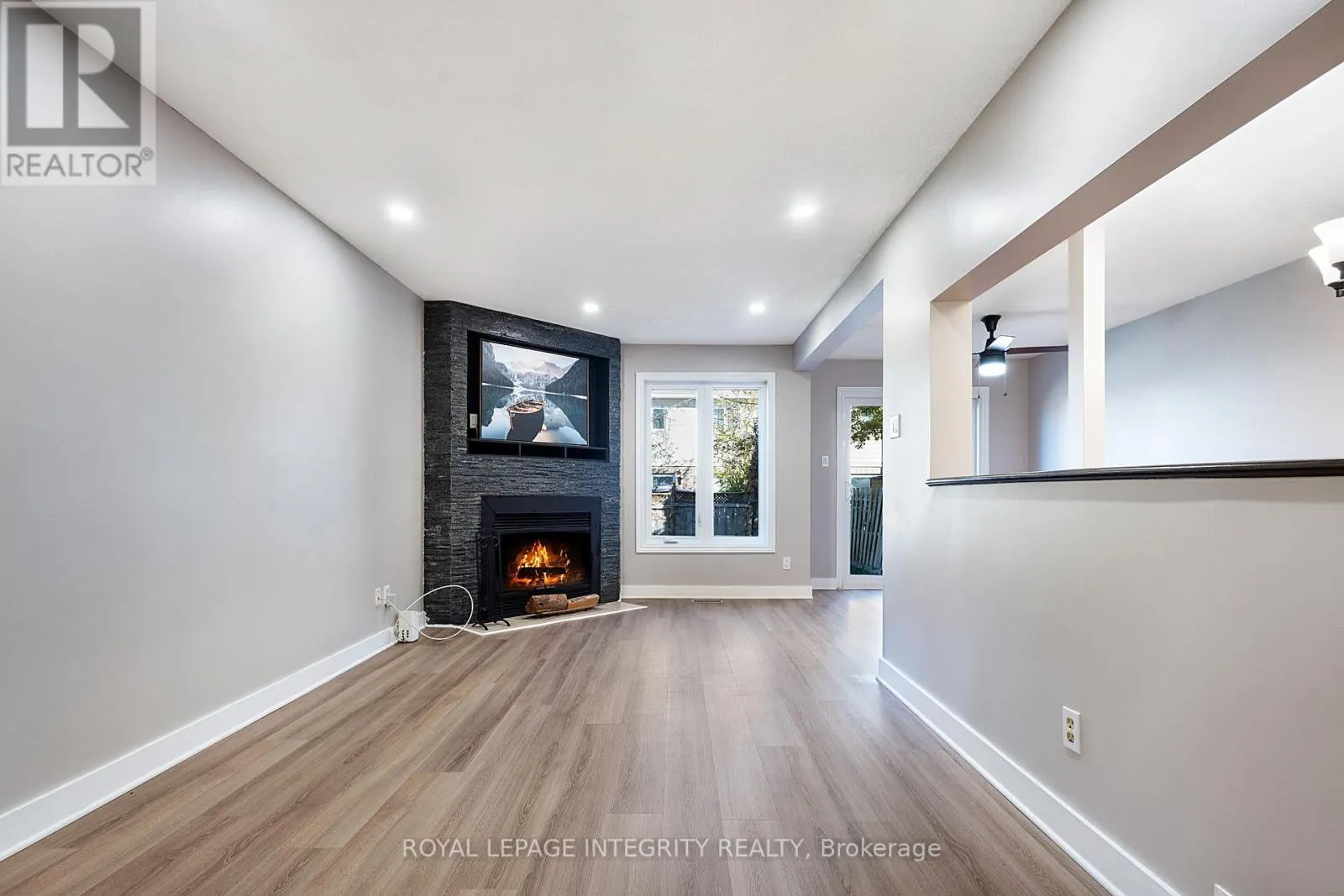 86 HAVENHURST CRESCENT