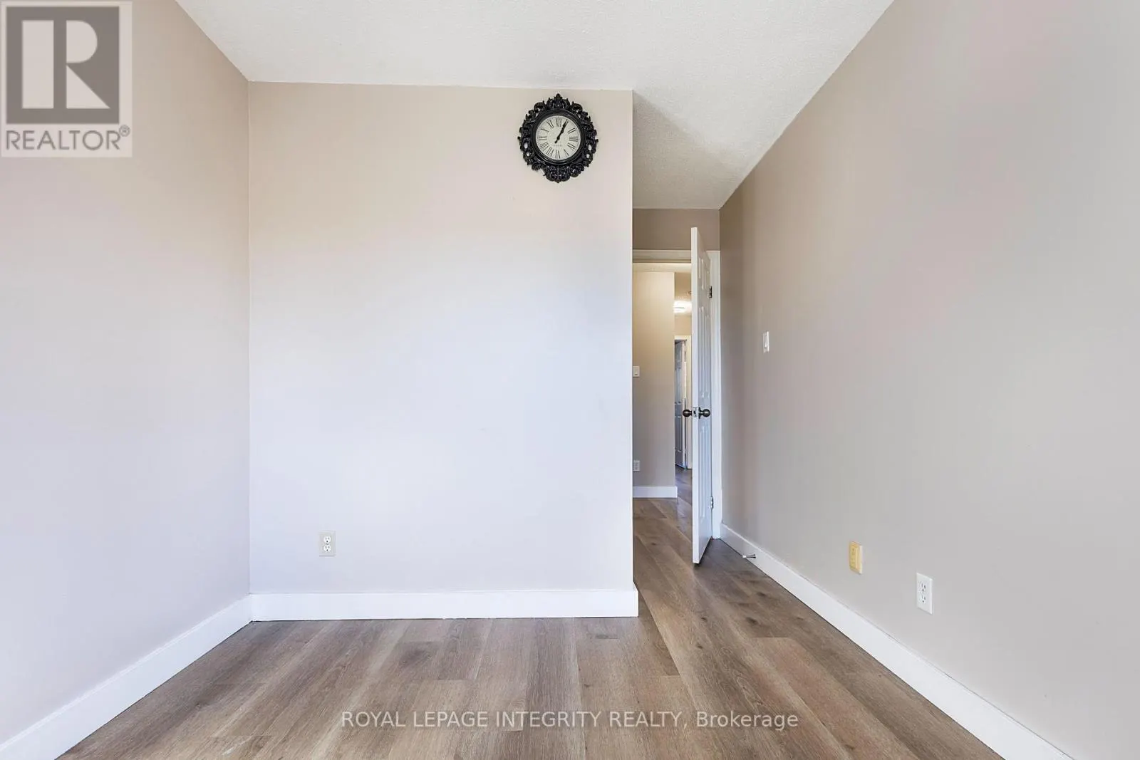 86 HAVENHURST CRESCENT