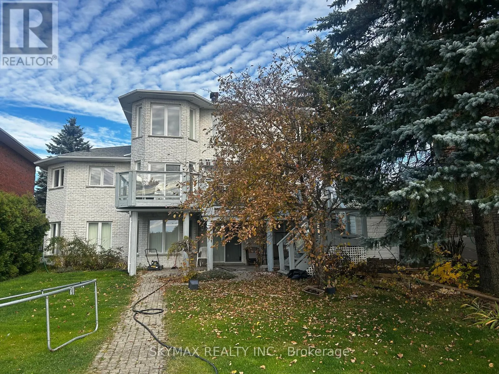 493 BRENDA DRIVE