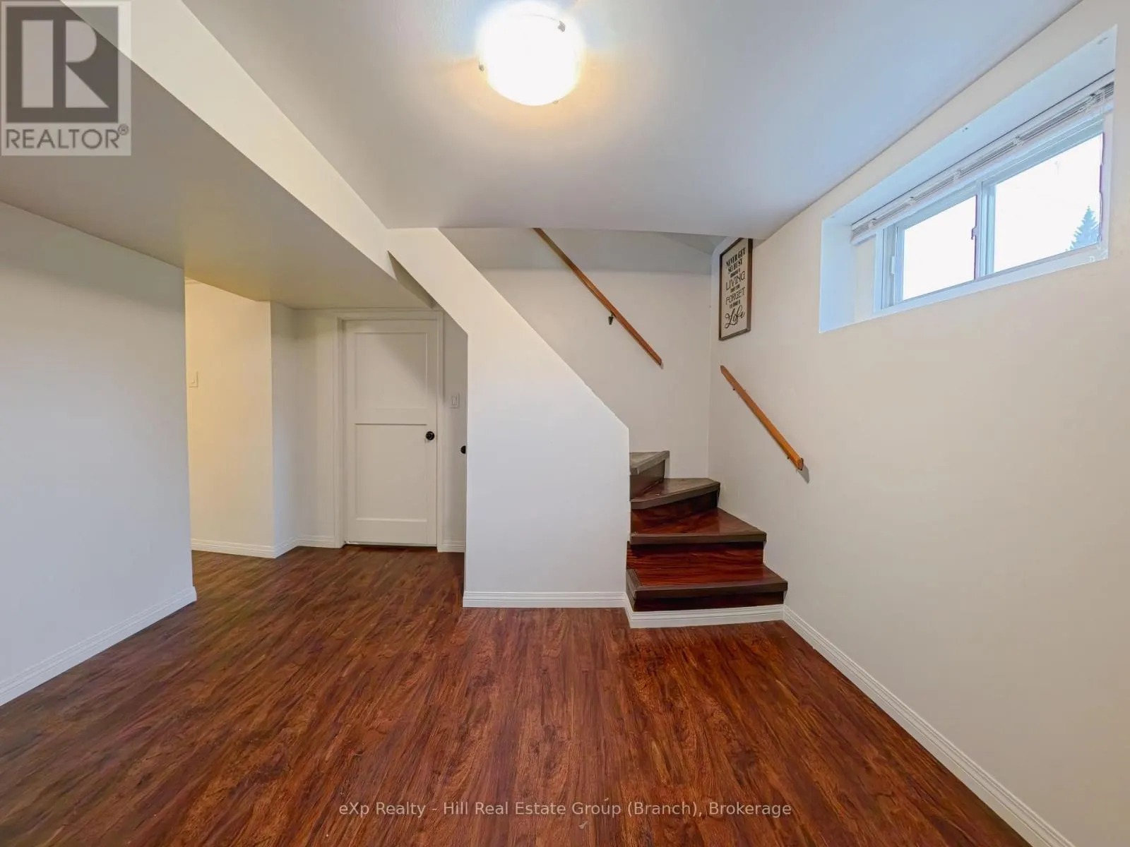 737 SYNDICATE AVENUE N