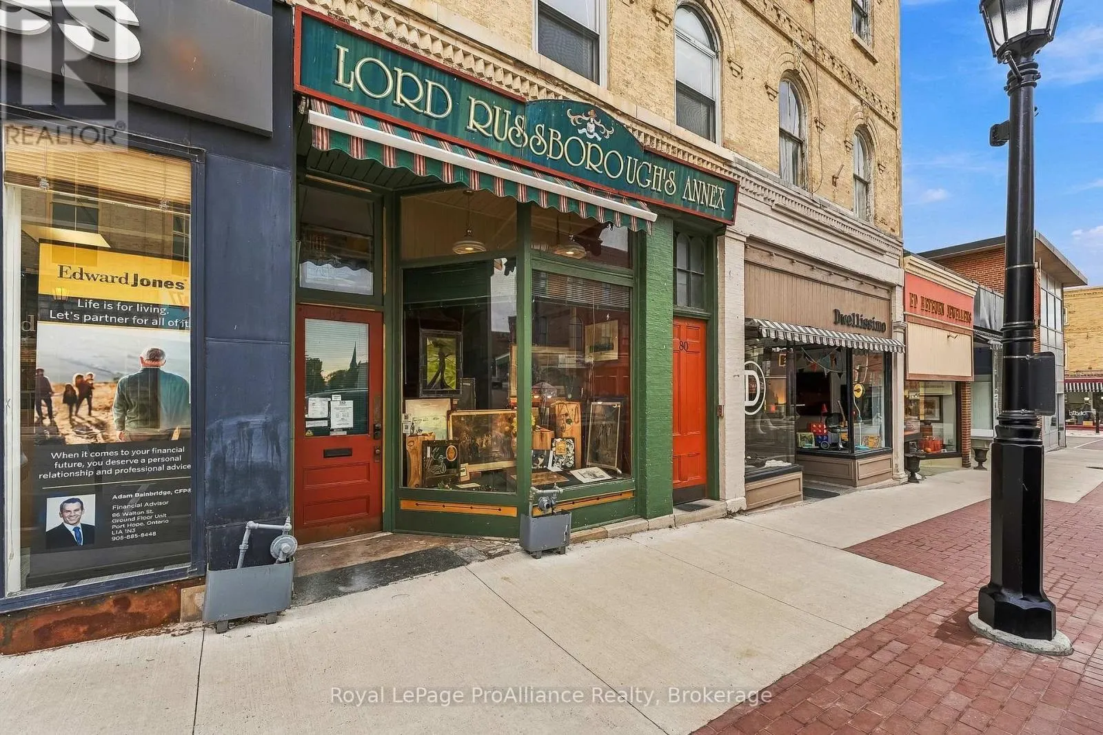 2 - 80 WALTON STREET #2