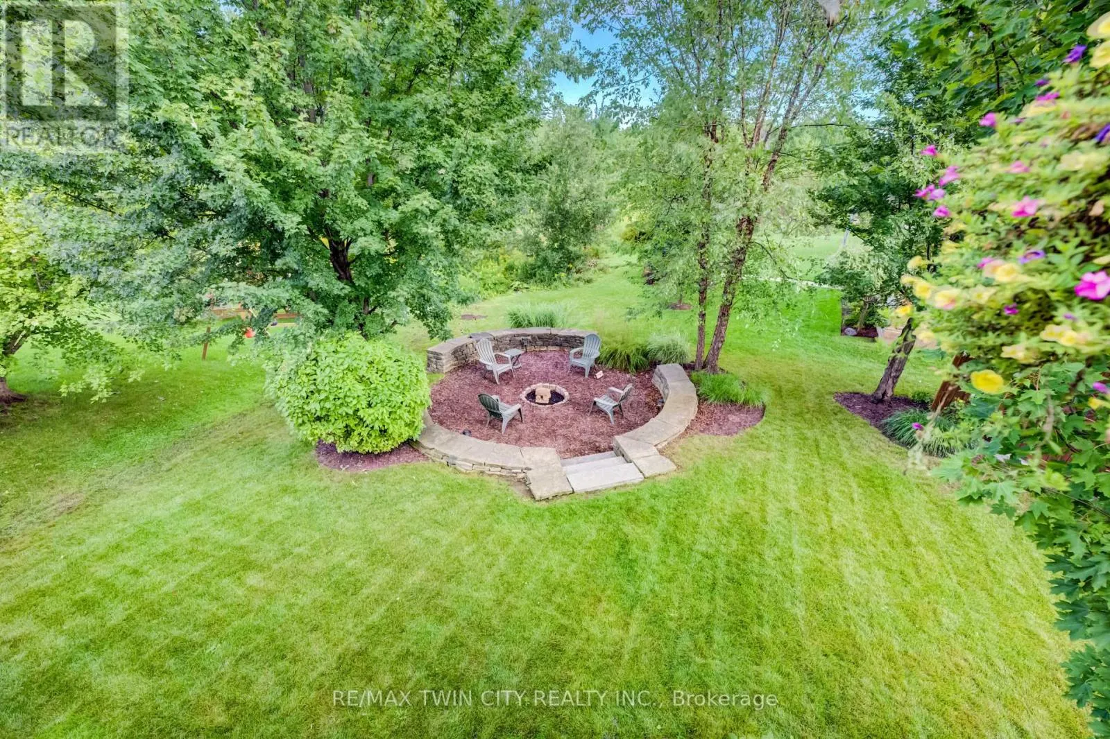 2 FIRELLA PLACE
