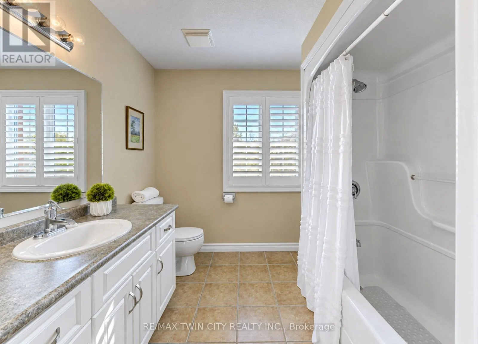 2 FIRELLA PLACE