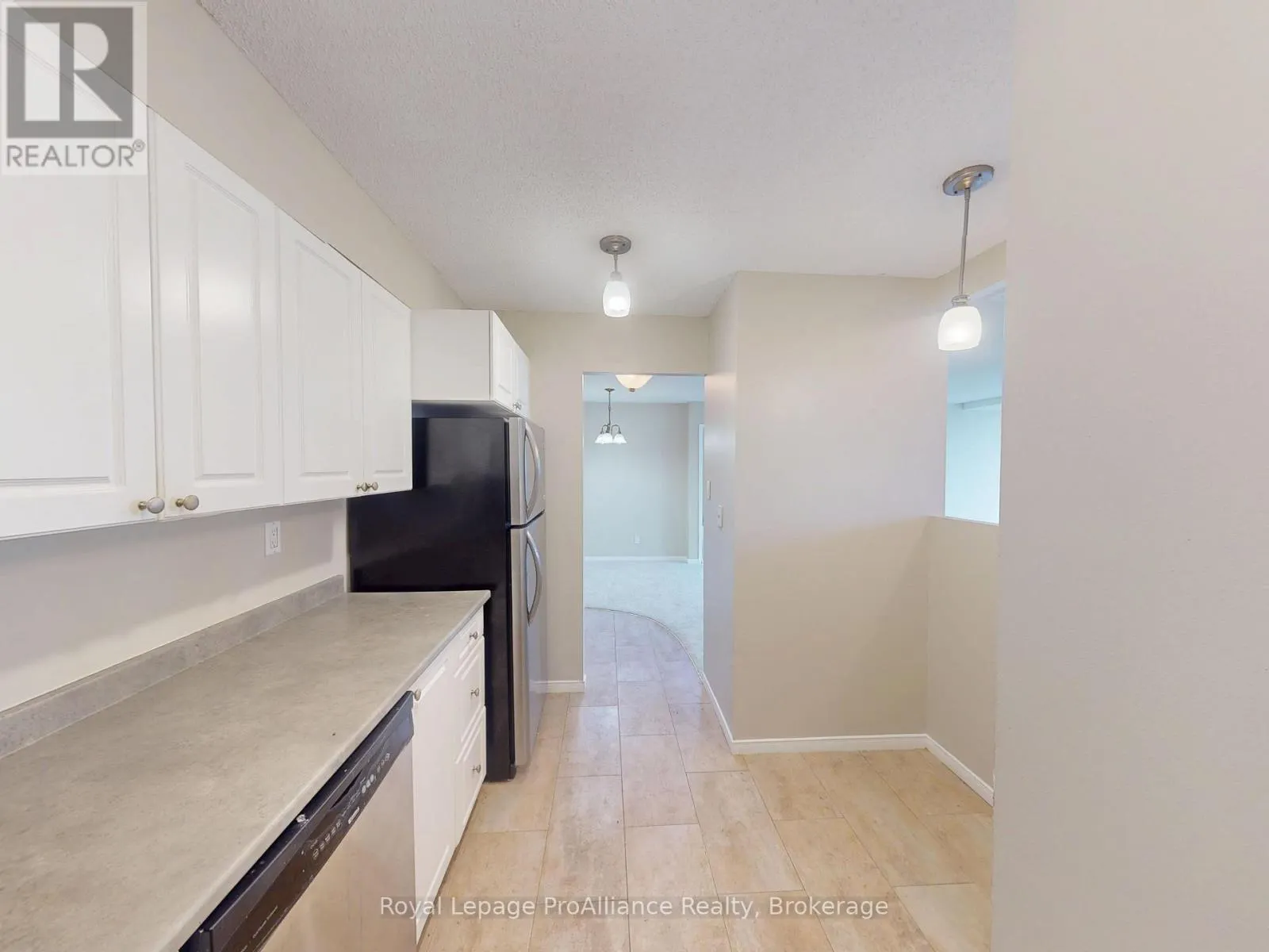 601 - 350 FRONT STREET #601