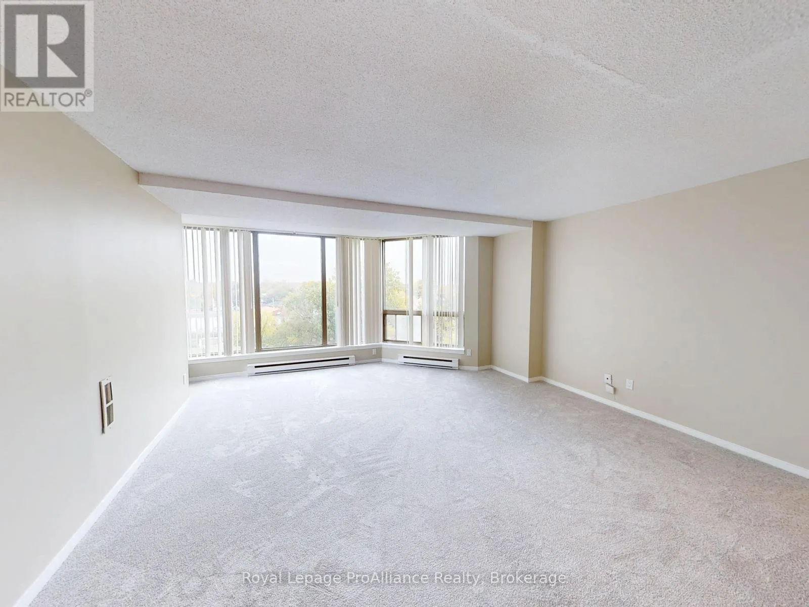 601 - 350 FRONT STREET #601