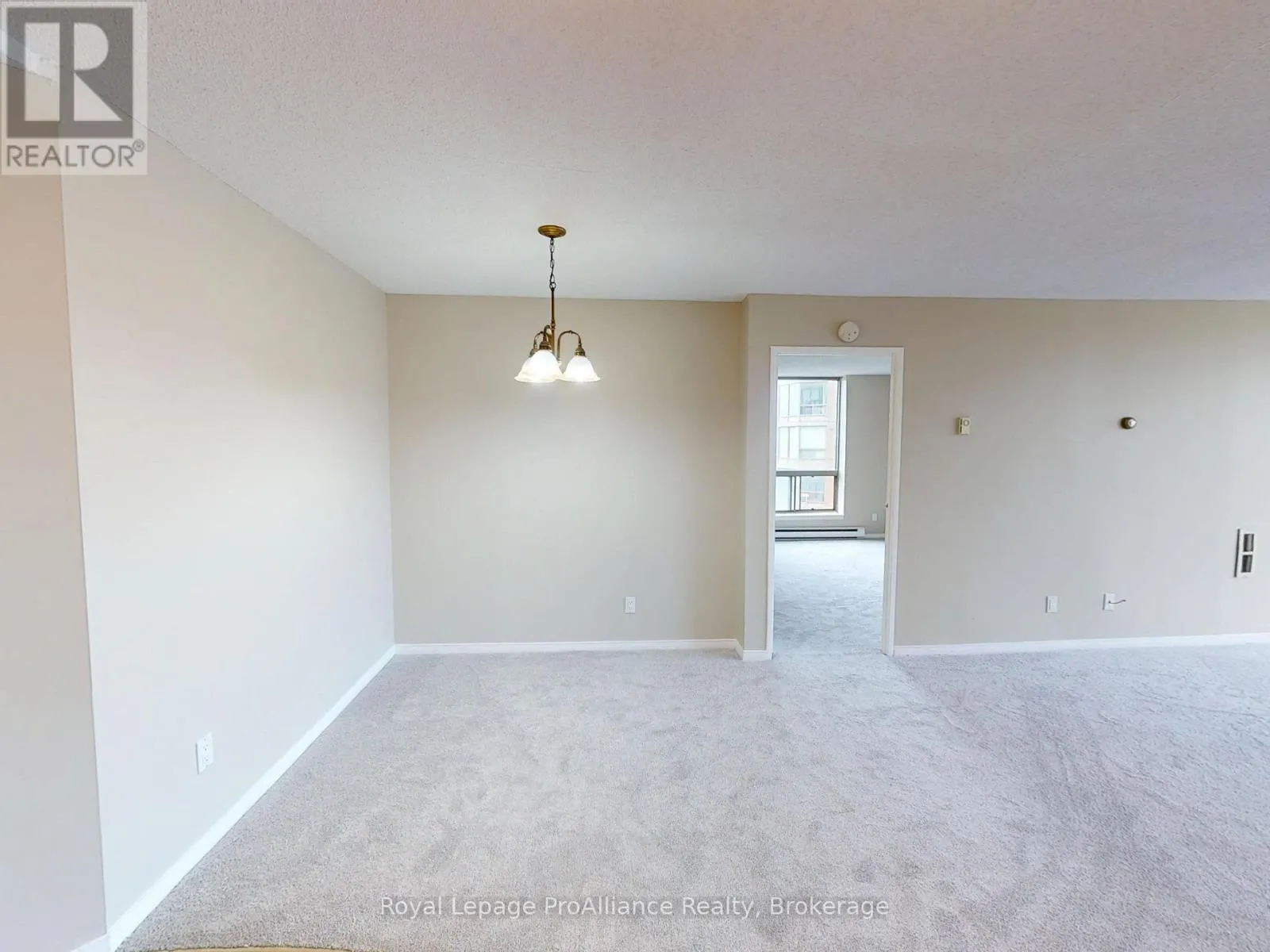 601 - 350 FRONT STREET #601