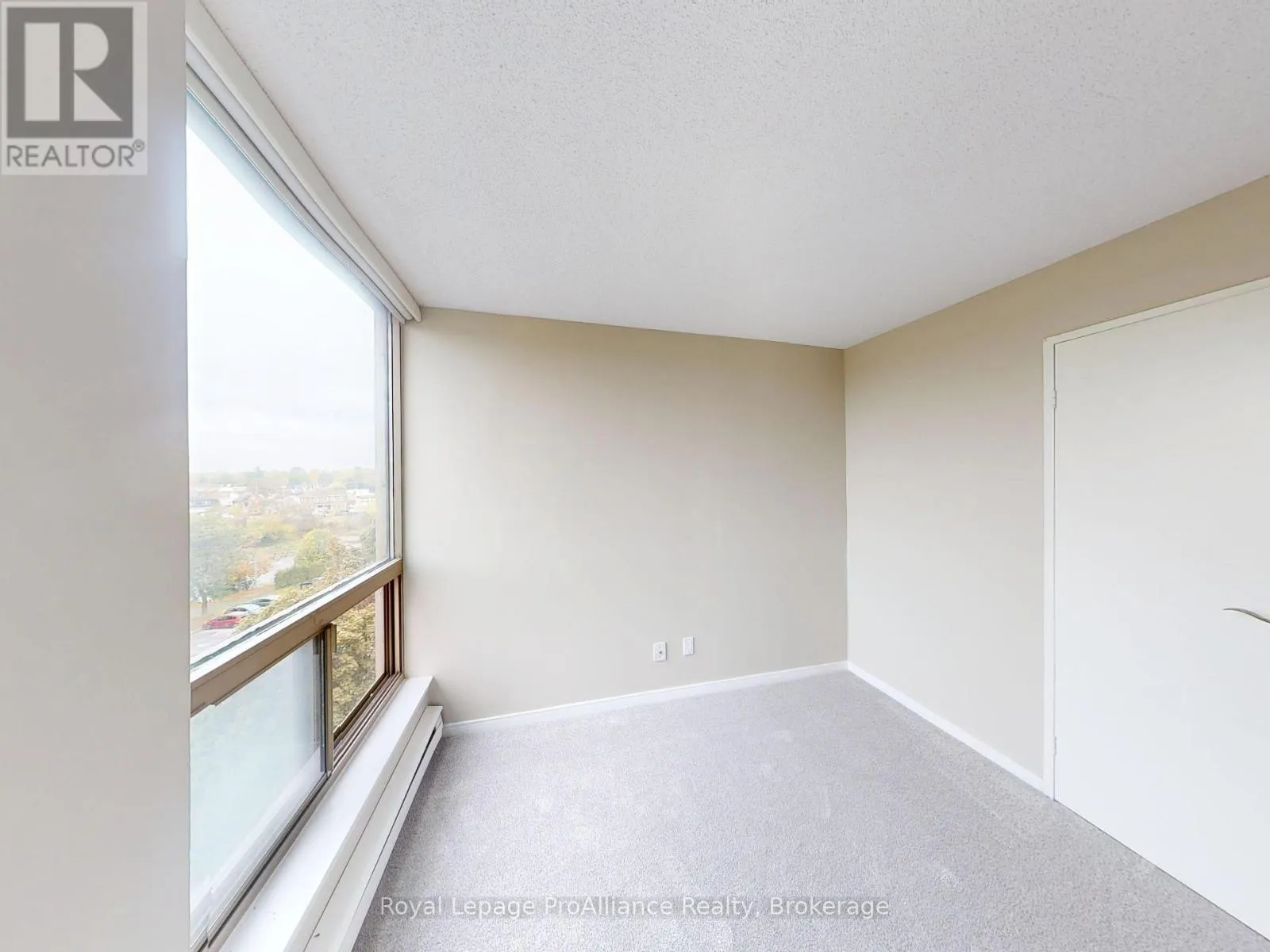 601 - 350 FRONT STREET #601