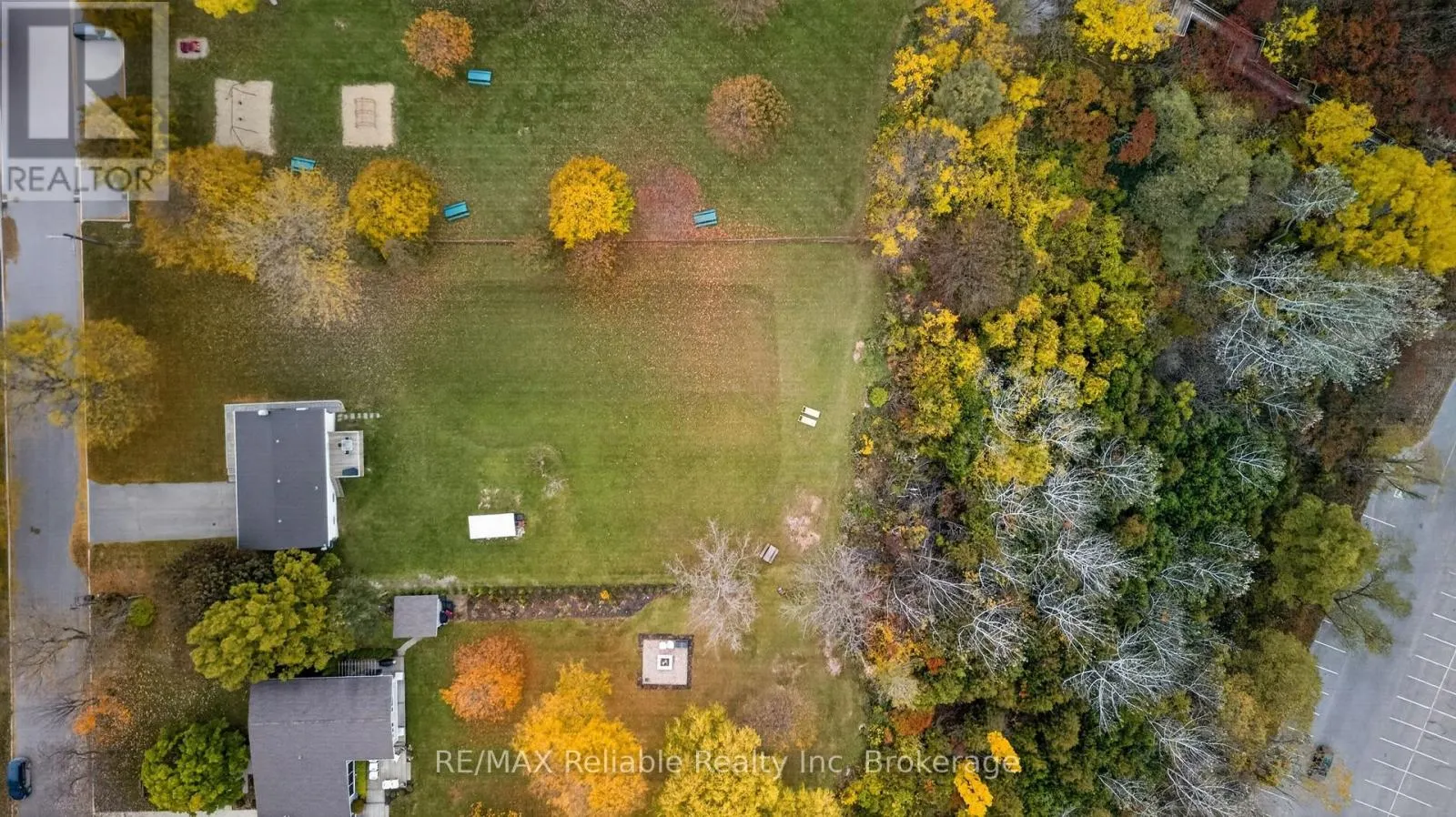 306 LAKESIDE DRIVE