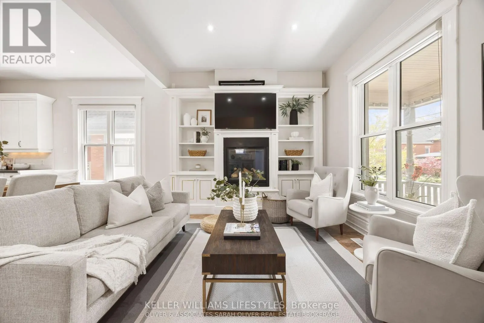 28 RENWICK AVENUE