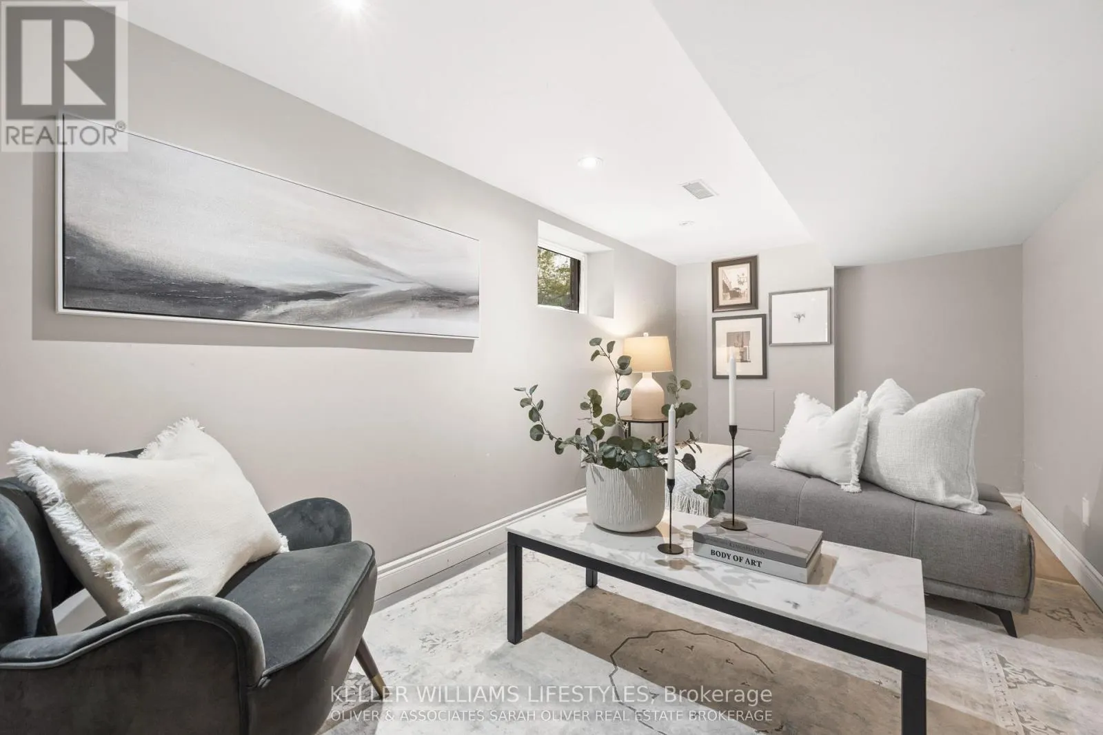 28 RENWICK AVENUE