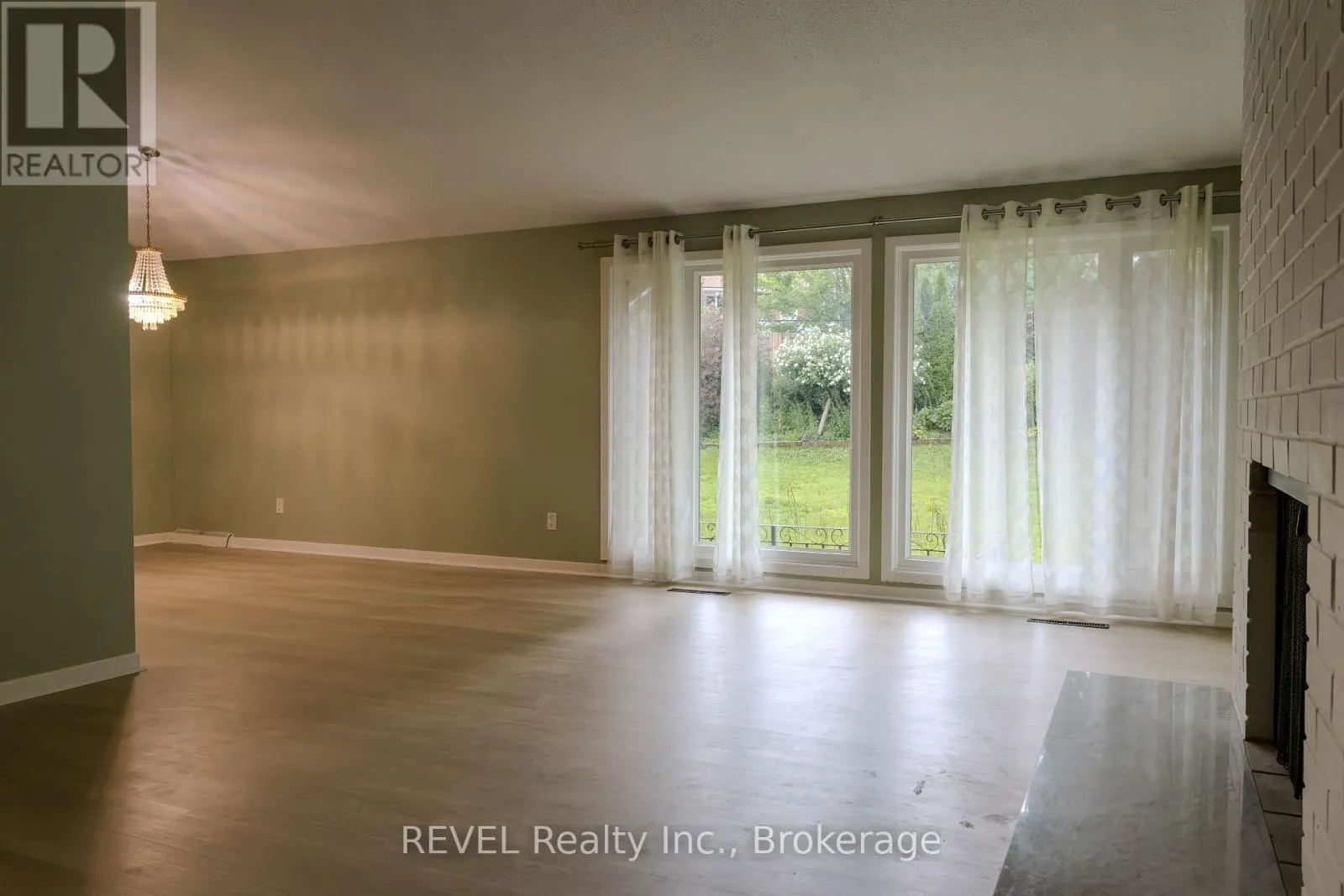 7285 ROLLING ACRES CRESCENT