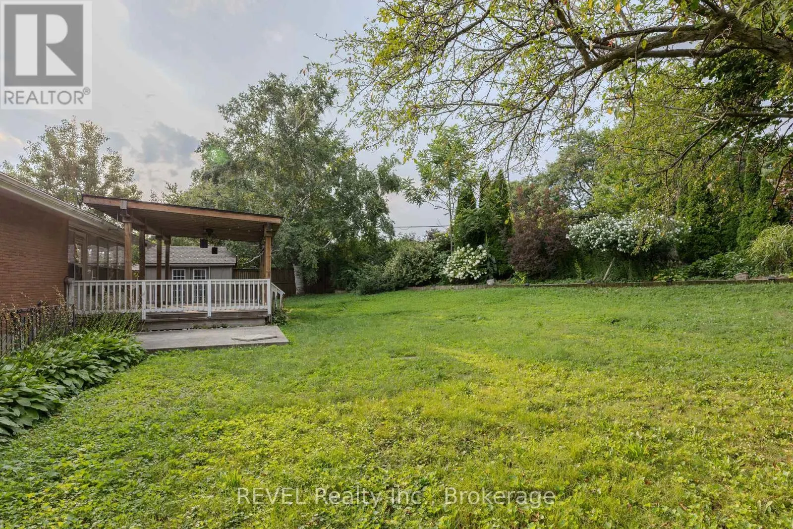 7285 ROLLING ACRES CRESCENT