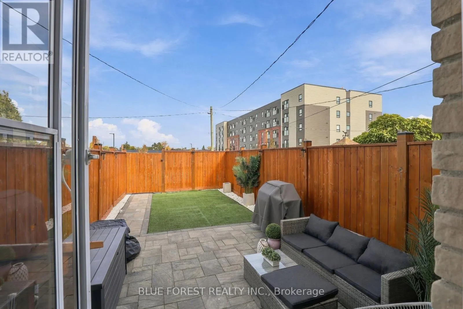 420 FOREST AVENUE