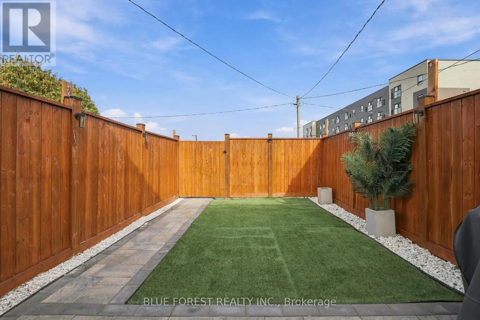 420 FOREST AVENUE