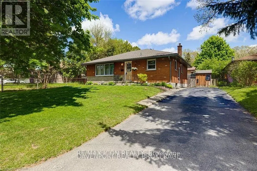 58 MANITOULIN DRIVE