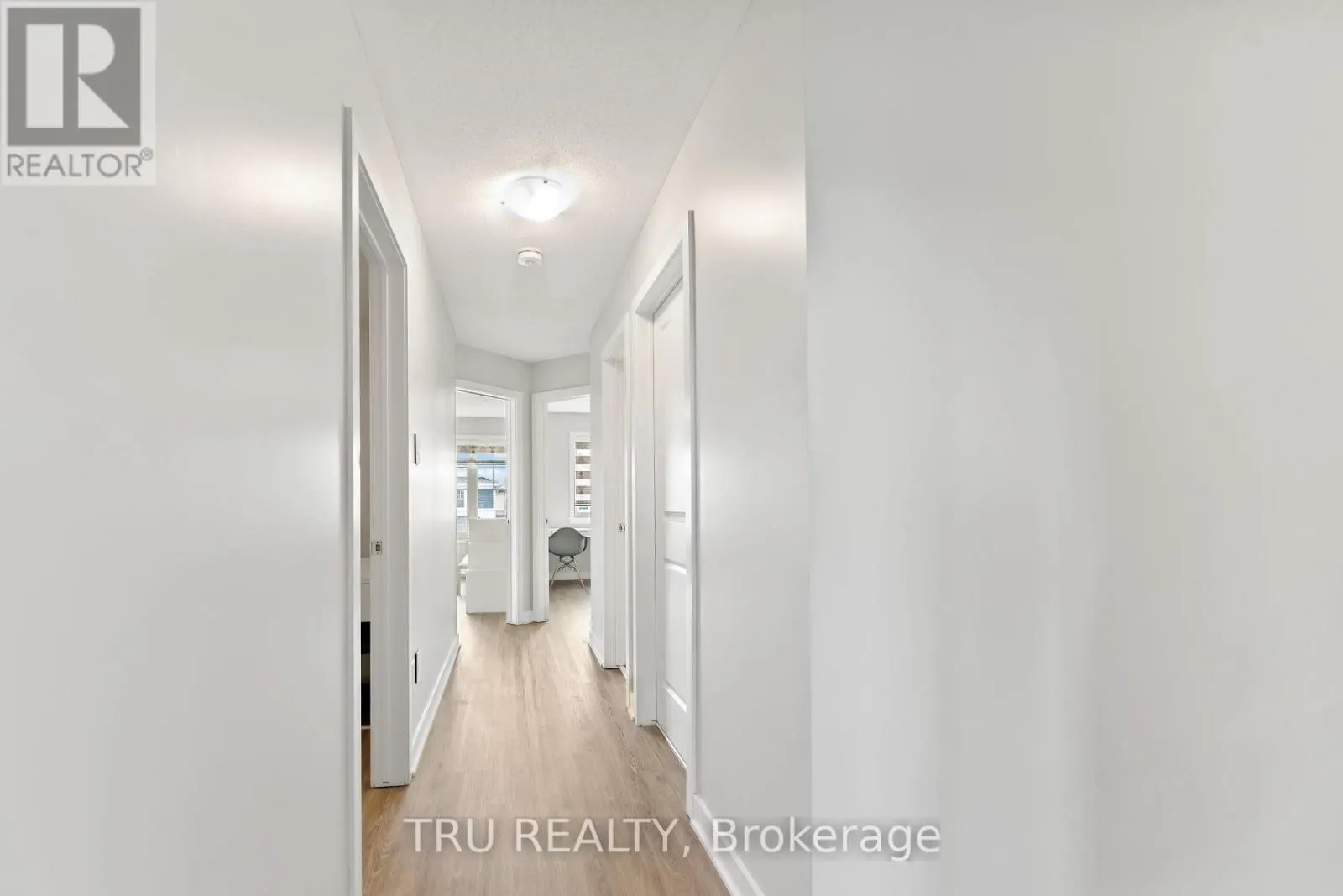 43 ARIDUS CRESCENT