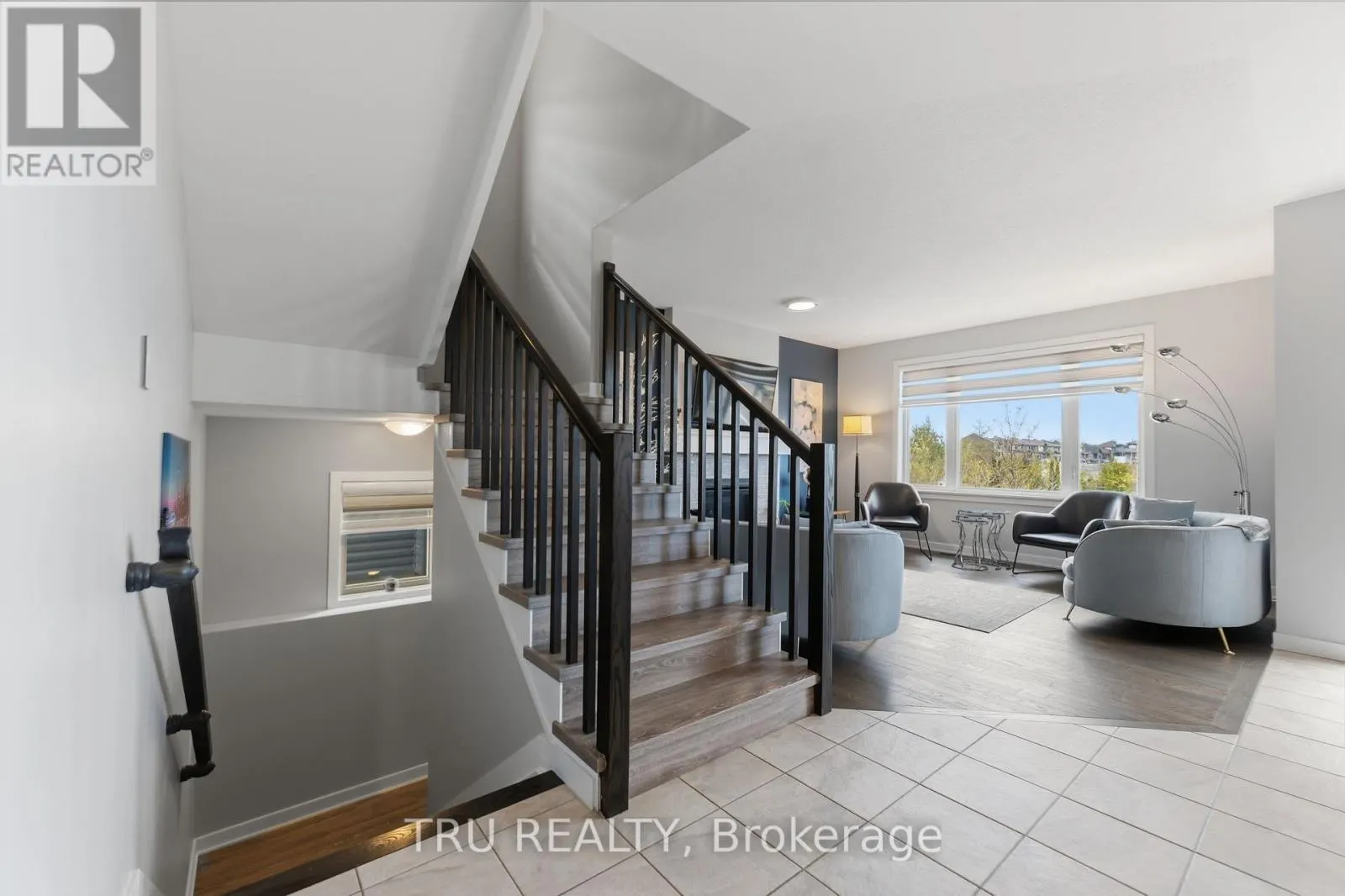 43 ARIDUS CRESCENT