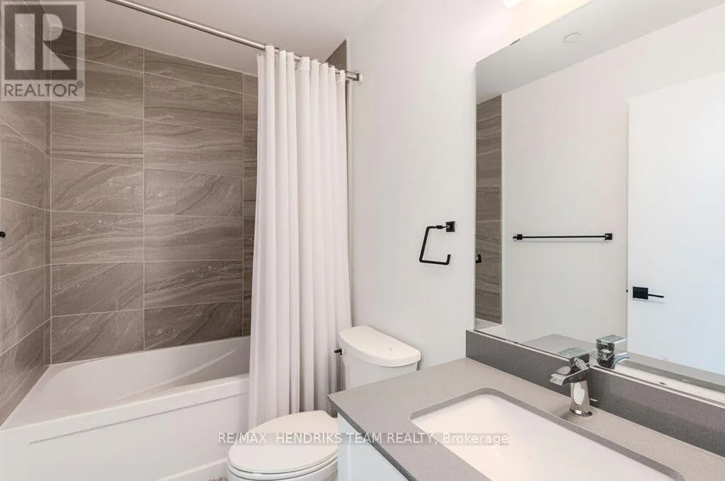 814 - 2782 BARTON STREET E #814