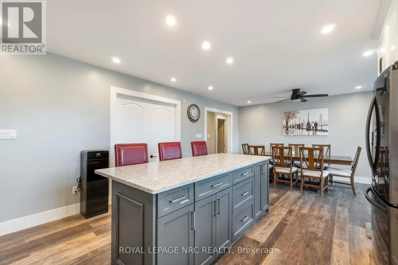 1523 BARRON ROAD