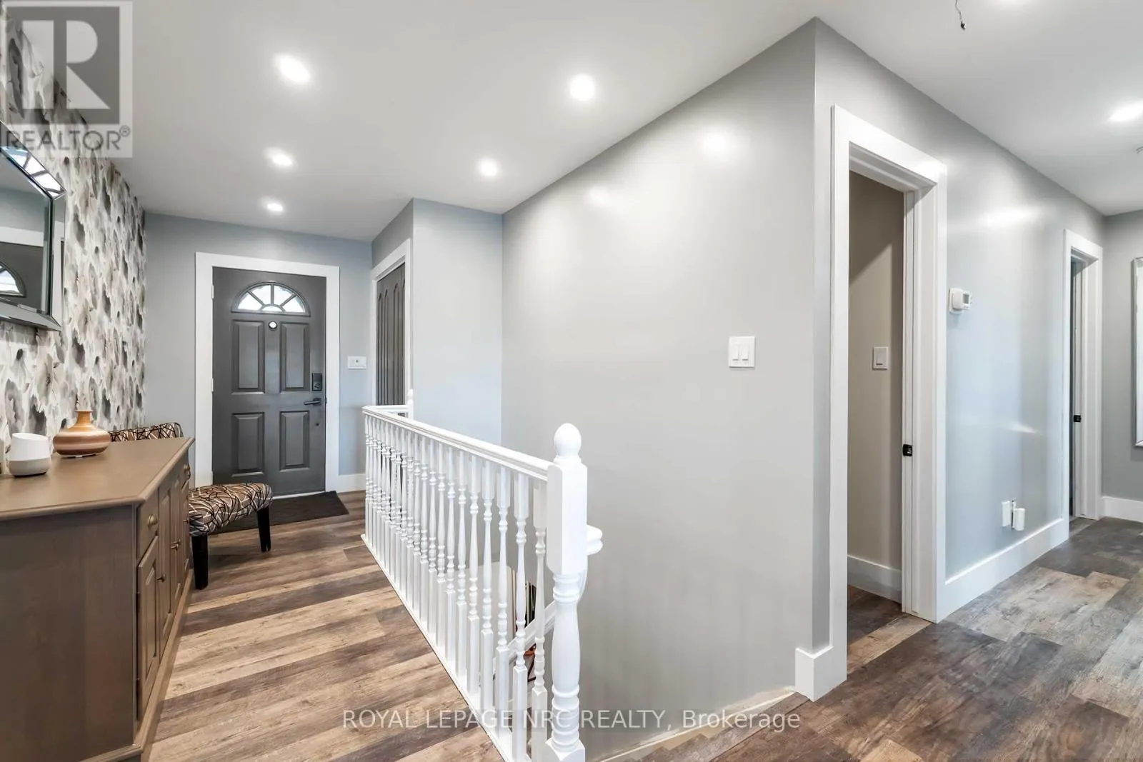 1523 BARRON ROAD