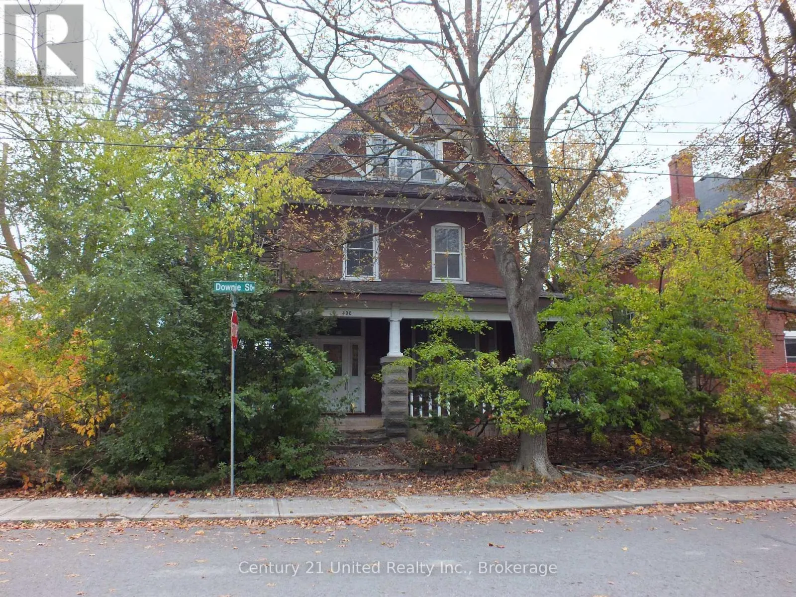 400 DOWNIE STREET