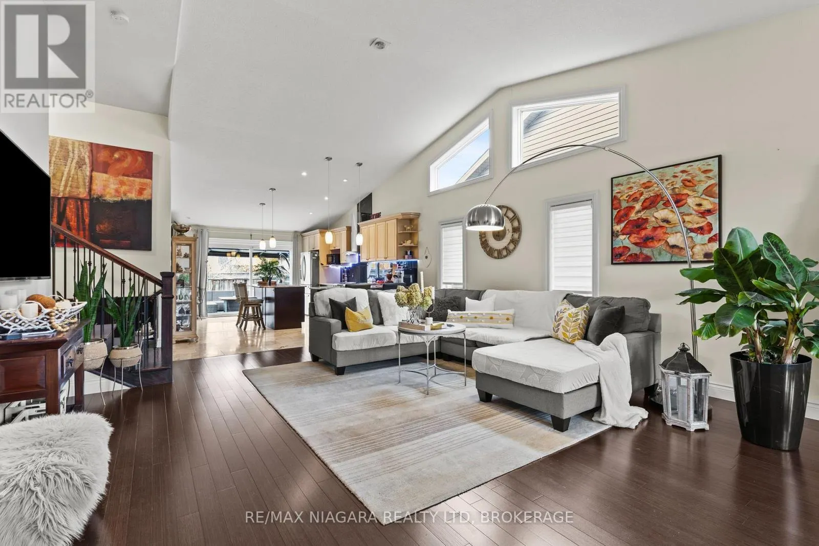 9147 HENDERSHOT BOULEVARD