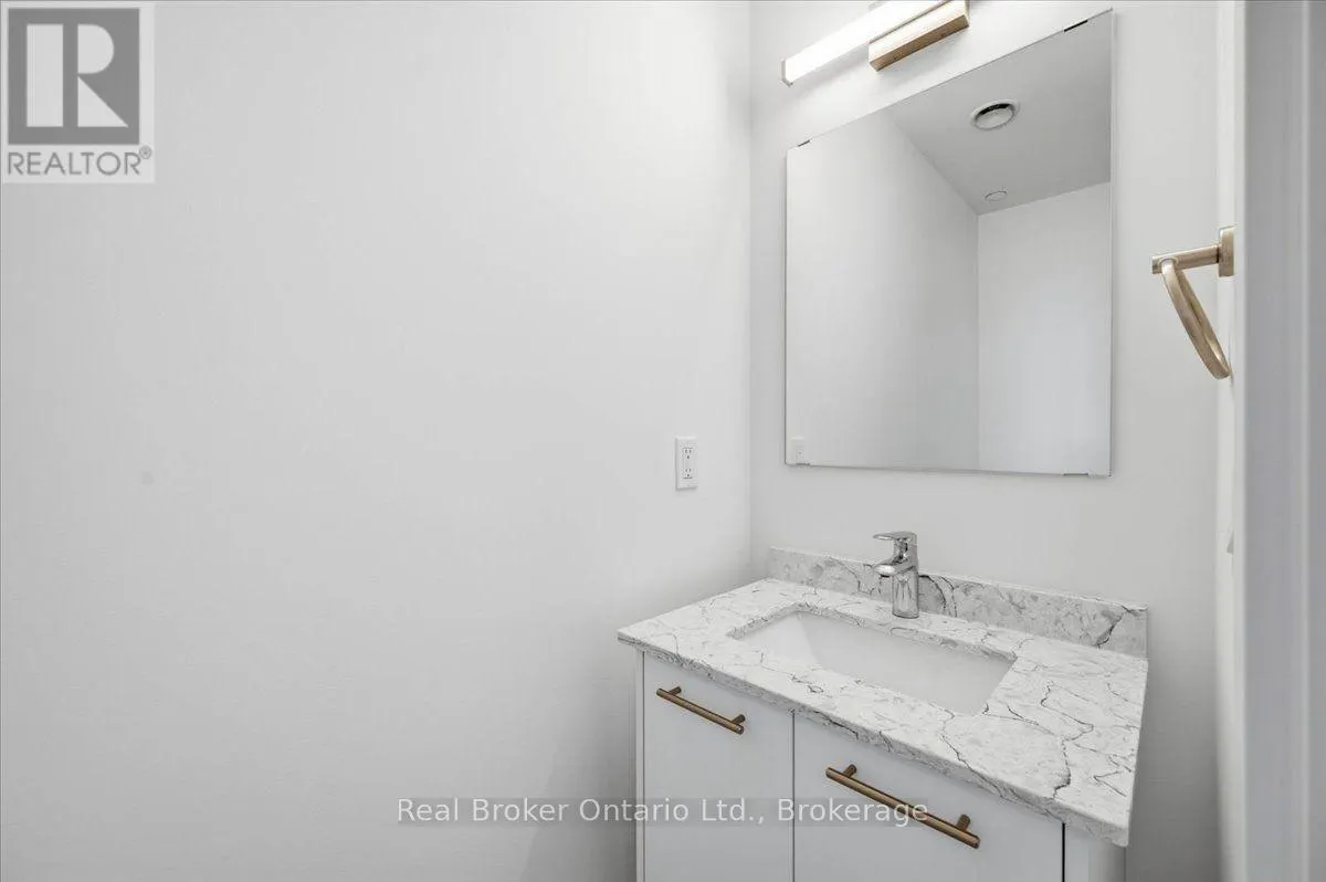 3105 - 30 FRANCIS STREET S #3105