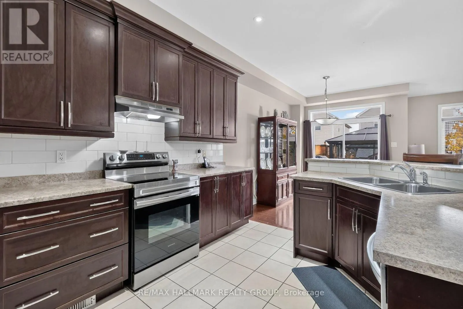 147 WHISPERING WINDS WAY